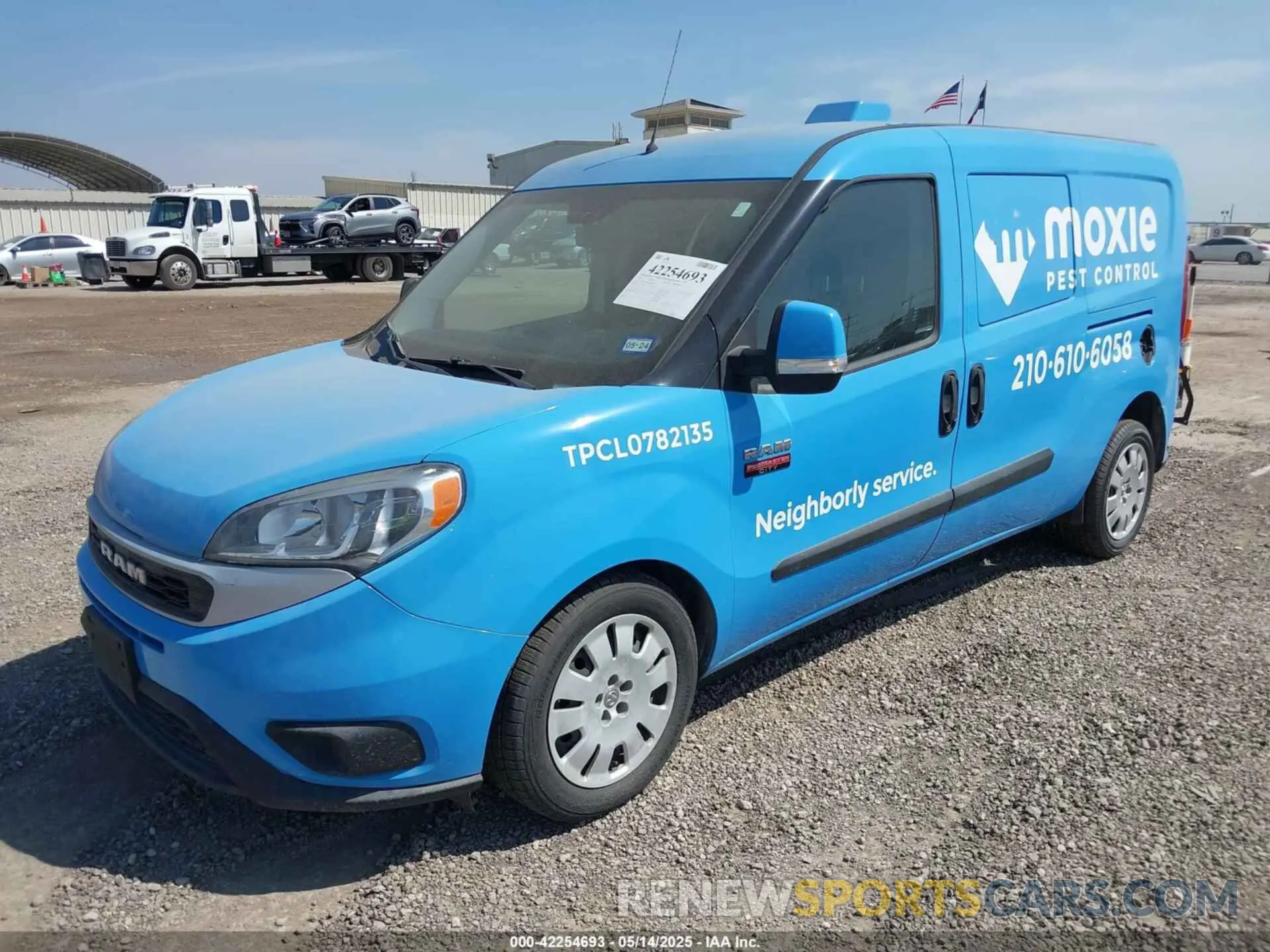 2 Photograph of a damaged car ZFBHRFBB6K6M46344 RAM PROMASTER CITY 2019