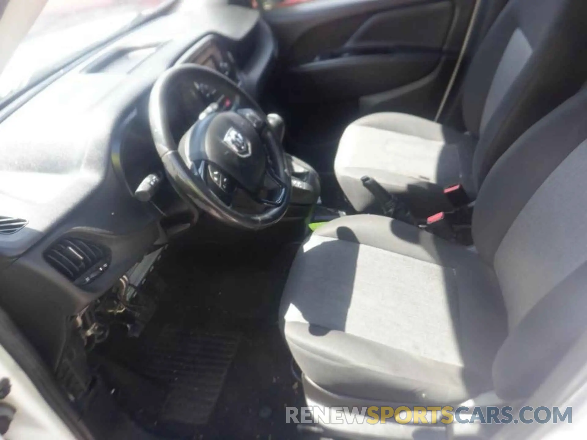 16 Photograph of a damaged car ZFBHRFBB9K6N11882 RAM PROMASTER CITY 2019