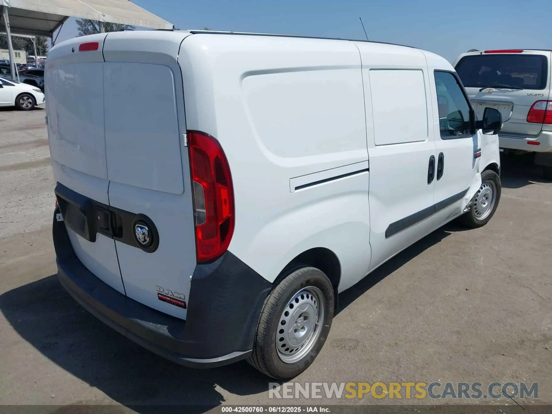 4 Photograph of a damaged car ZFBHRFAB0L6S36292 RAM PROMASTER CITY 2020