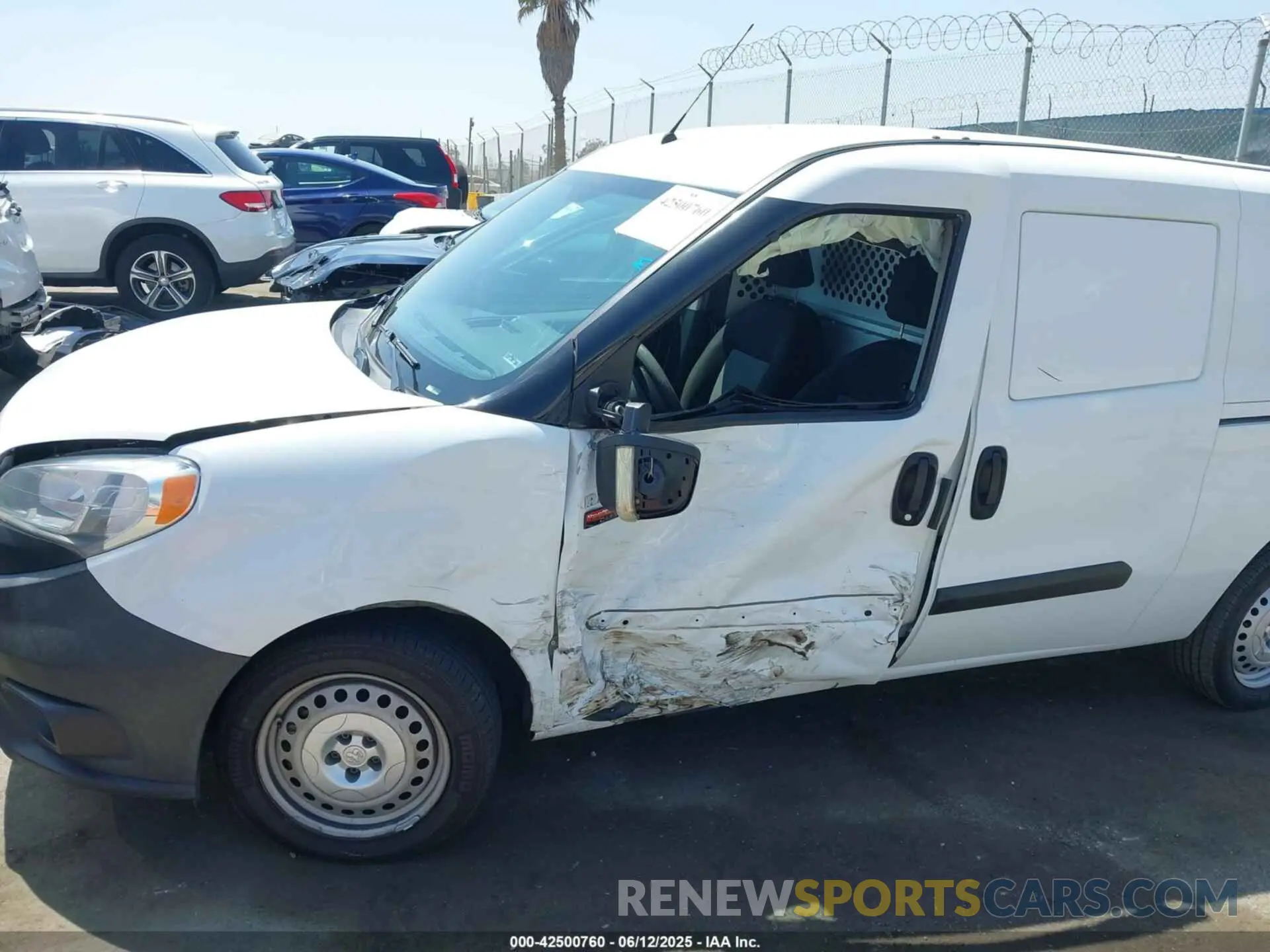 6 Photograph of a damaged car ZFBHRFAB0L6S36292 RAM PROMASTER CITY 2020
