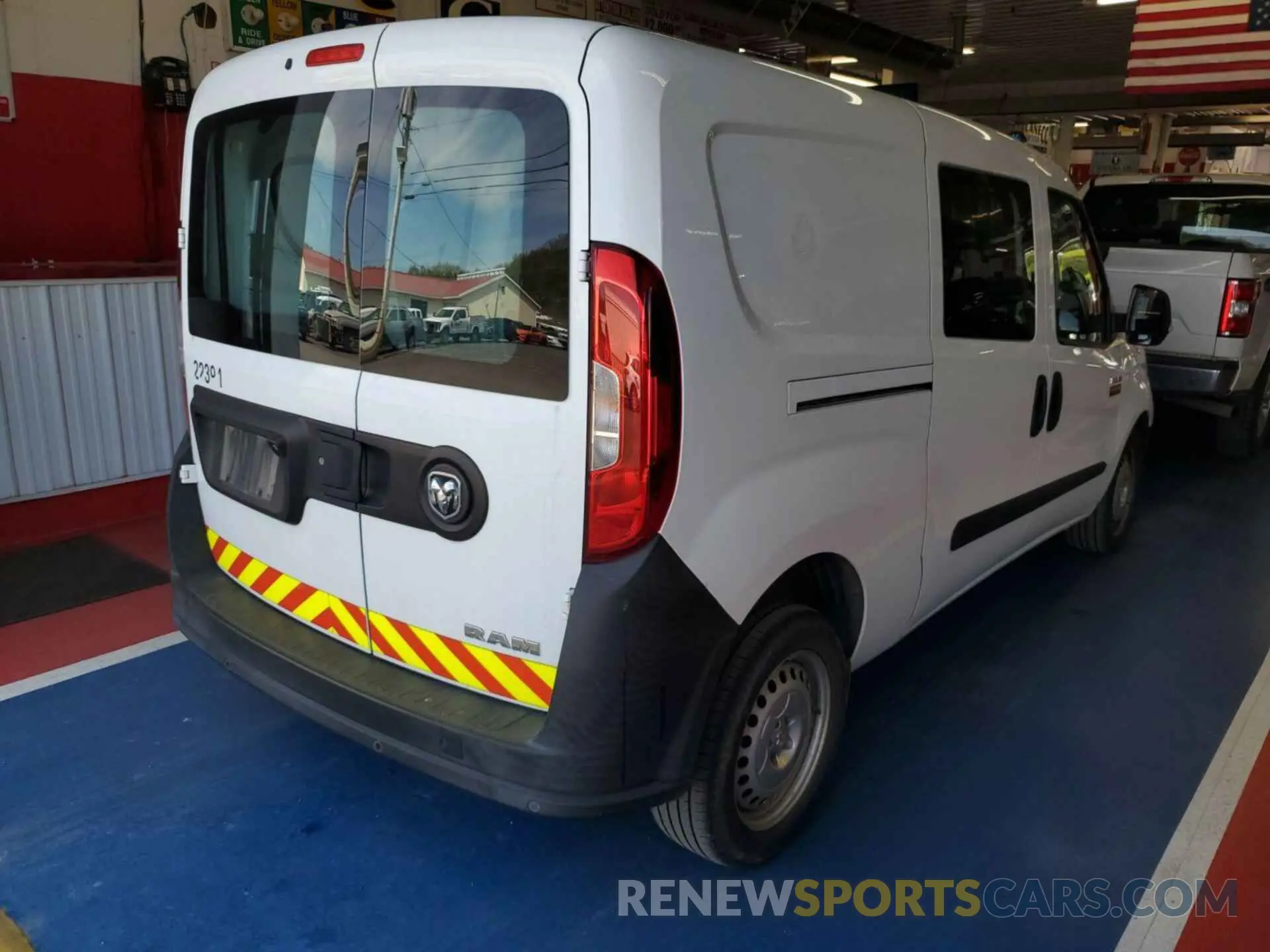 17 Photograph of a damaged car ZFBHRFAB2L6P56820 RAM PROMASTER CITY 2020