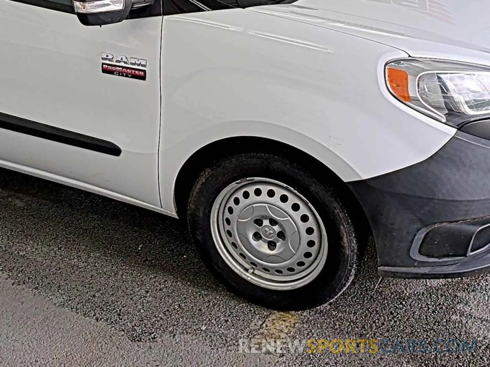 7 Photograph of a damaged car ZFBHRFAB5L6P14884 RAM PROMASTER CITY 2020