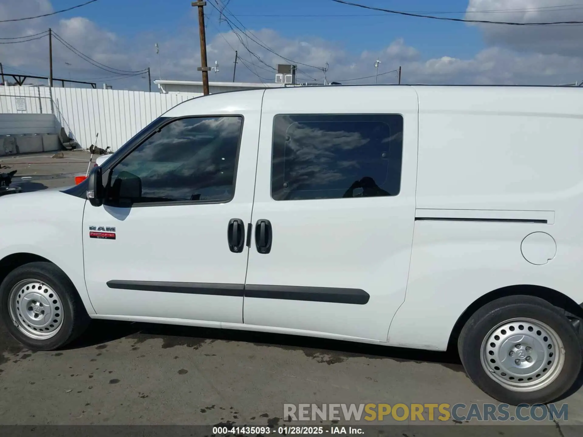 13 Photograph of a damaged car ZFBHRFAB5L6R92698 RAM PROMASTER CITY 2020