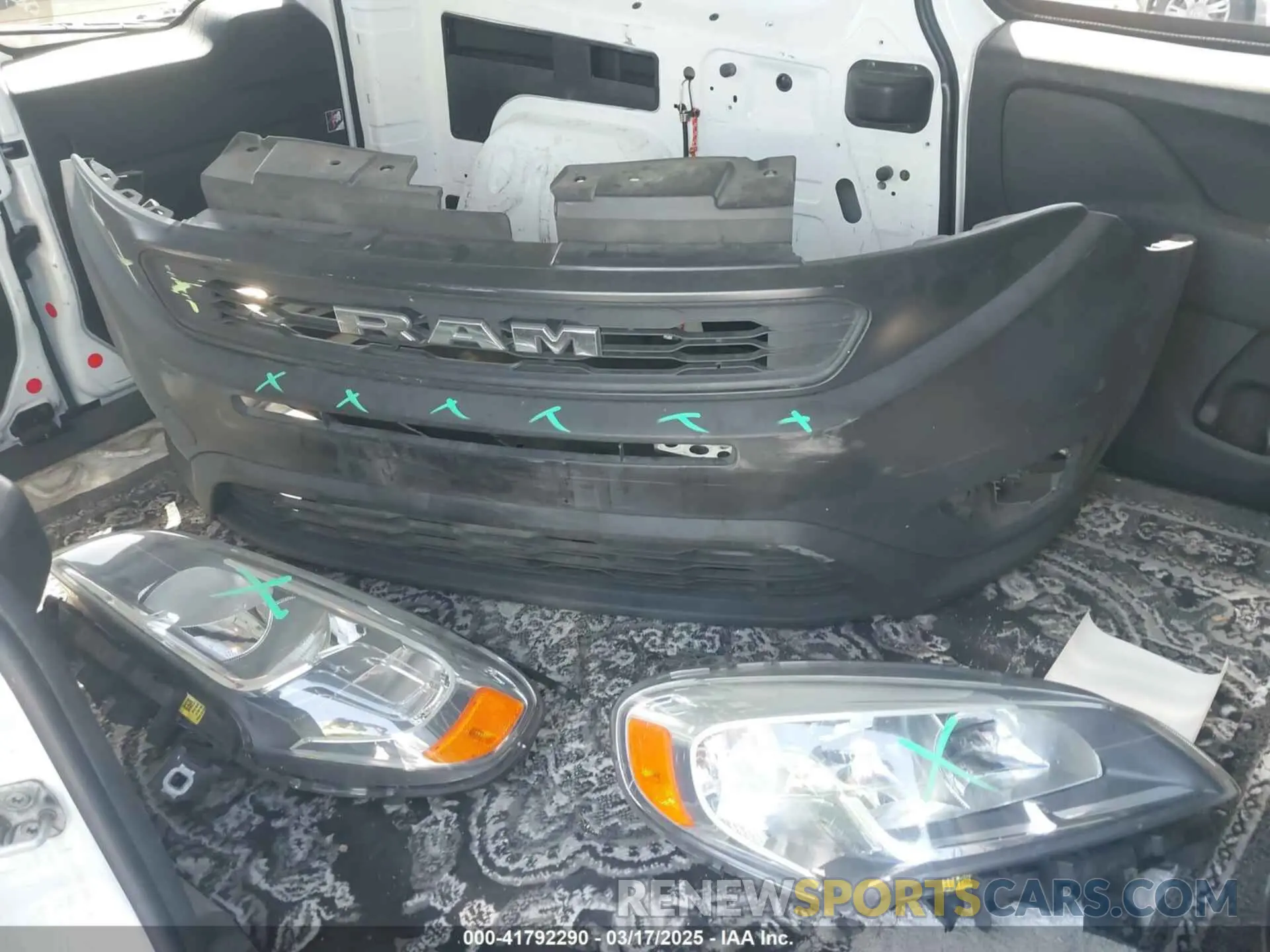 12 Photograph of a damaged car ZFBHRFAB7L6S00972 RAM PROMASTER CITY 2020