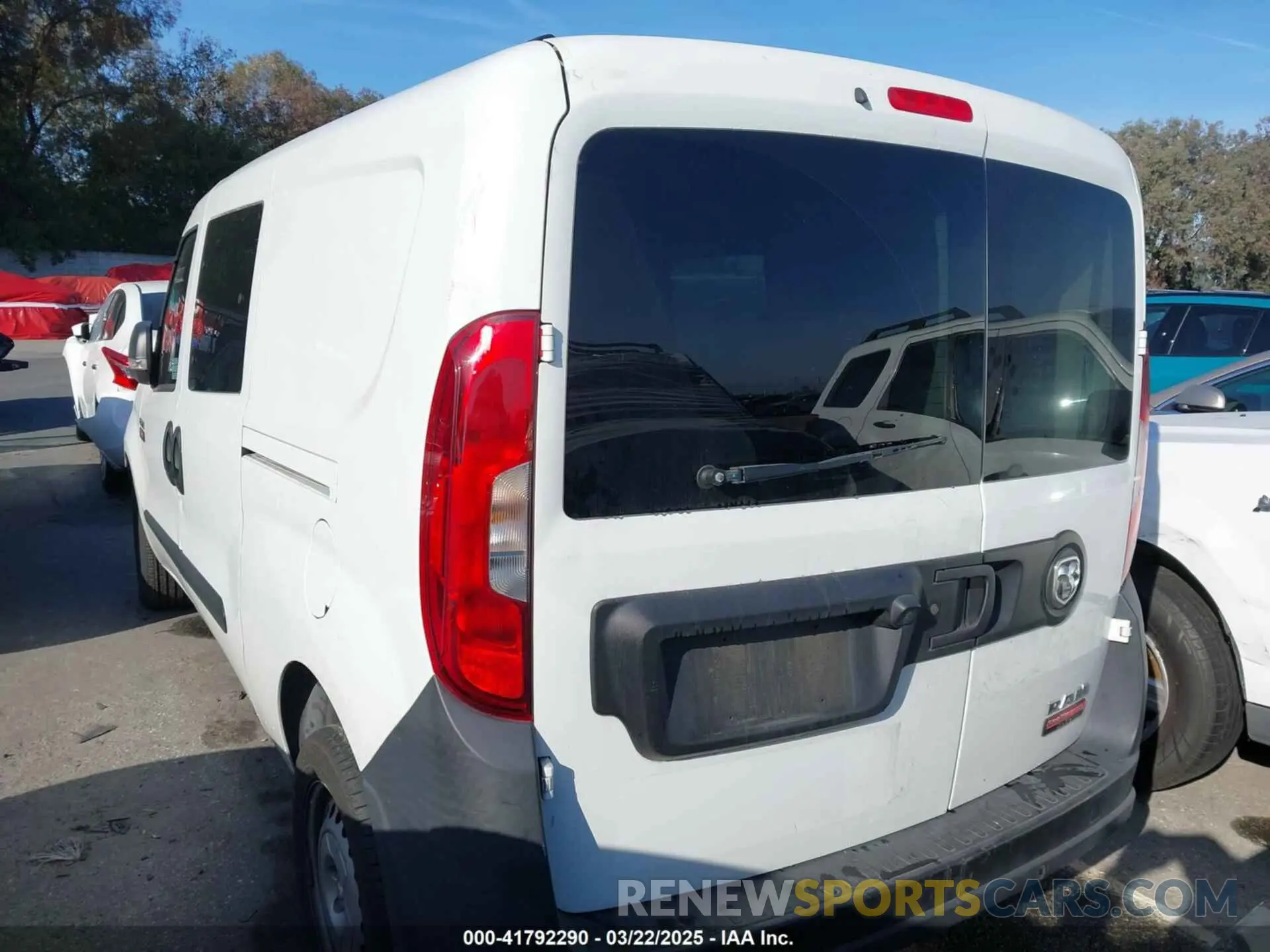 3 Photograph of a damaged car ZFBHRFAB7L6S00972 RAM PROMASTER CITY 2020