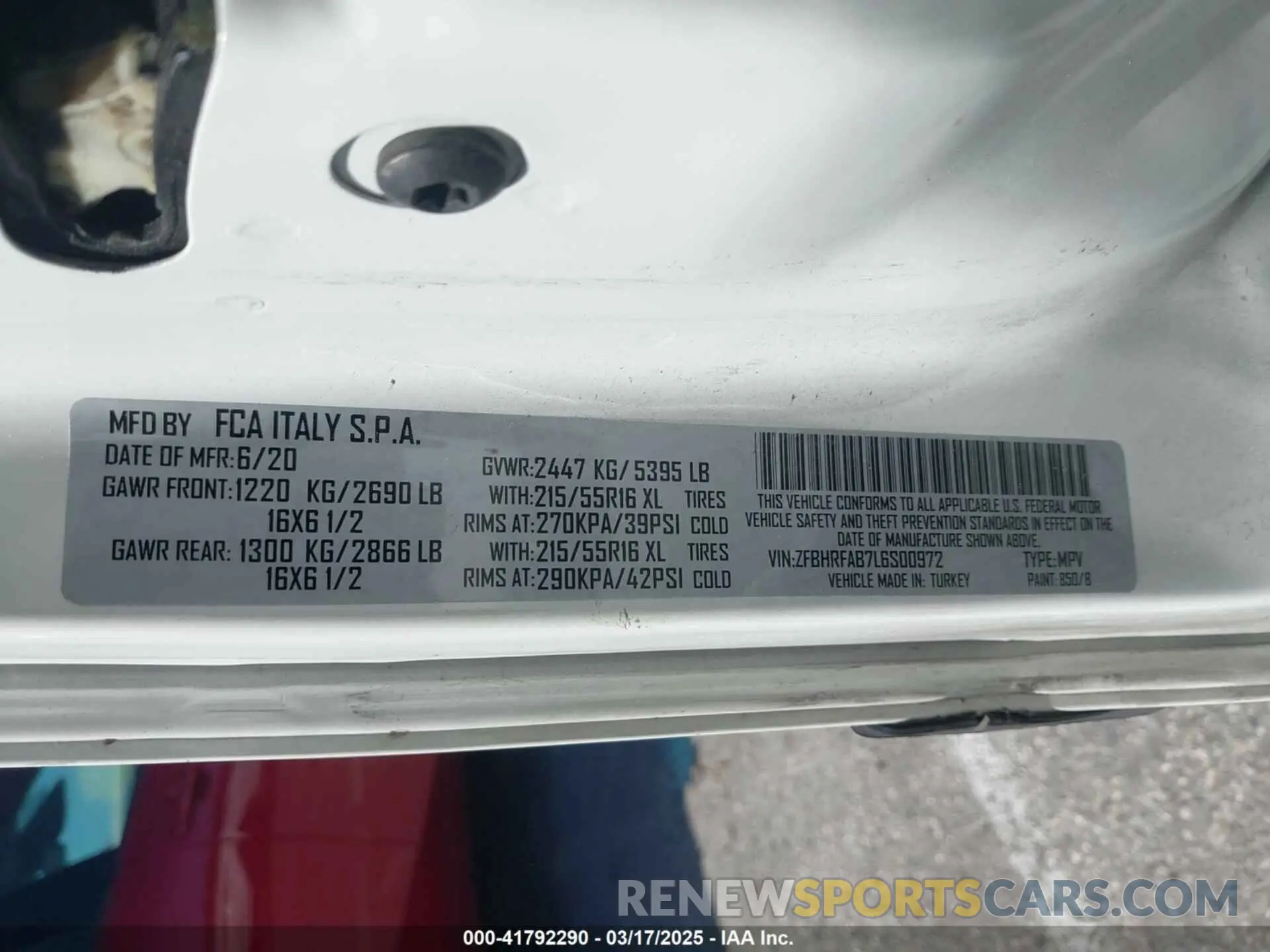 9 Photograph of a damaged car ZFBHRFAB7L6S00972 RAM PROMASTER CITY 2020