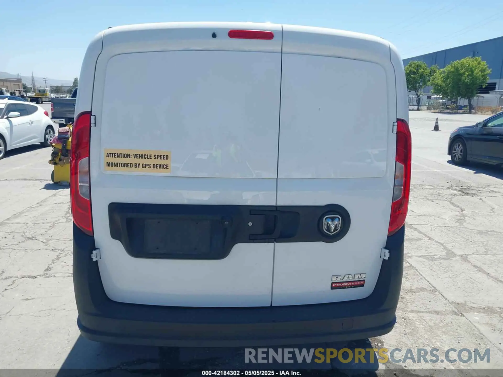 16 Photograph of a damaged car ZFBHRFAB8L6P39648 RAM PROMASTER CITY 2020