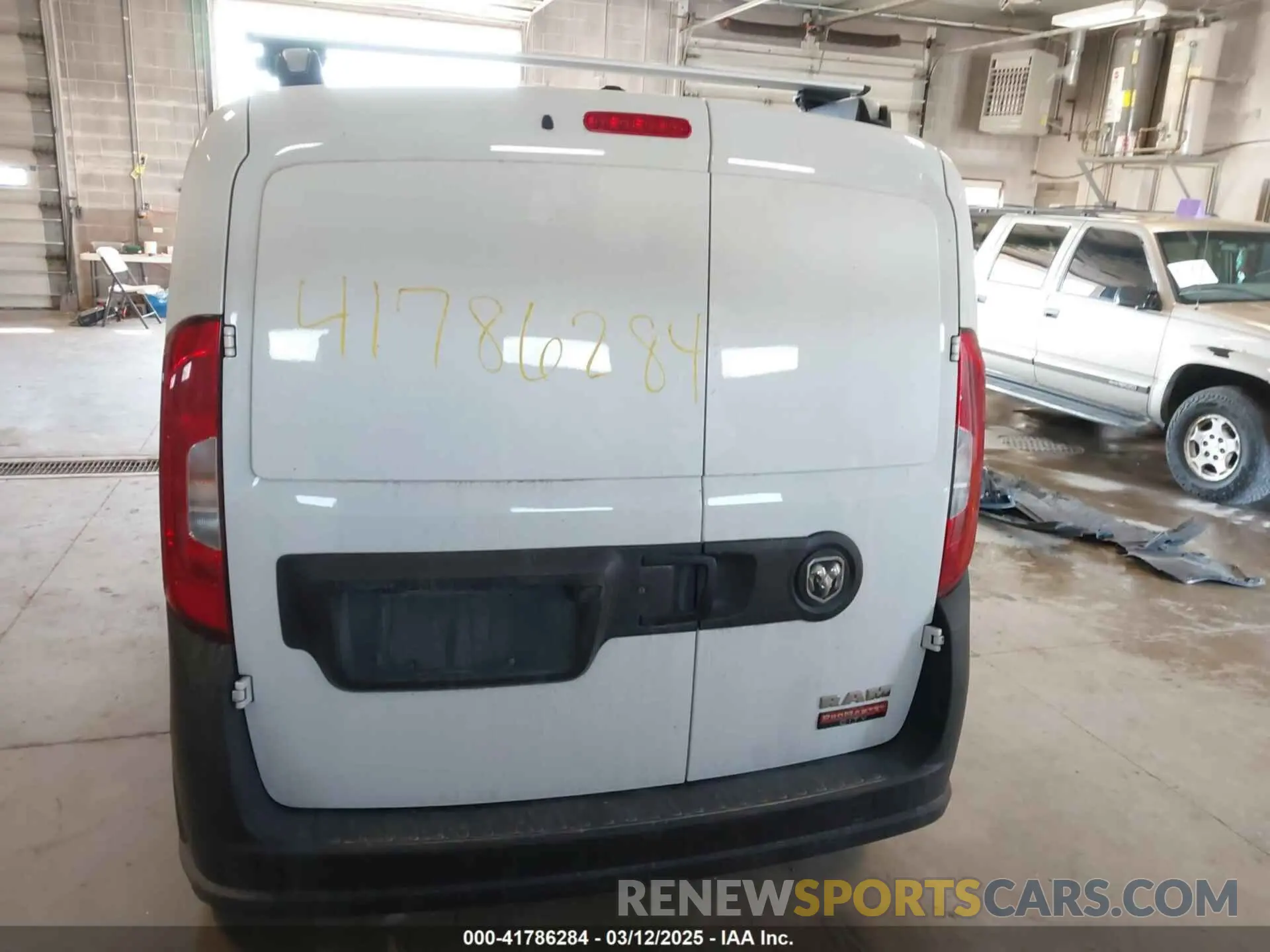 17 Photograph of a damaged car ZFBHRFAB9L6R58490 RAM PROMASTER CITY 2020