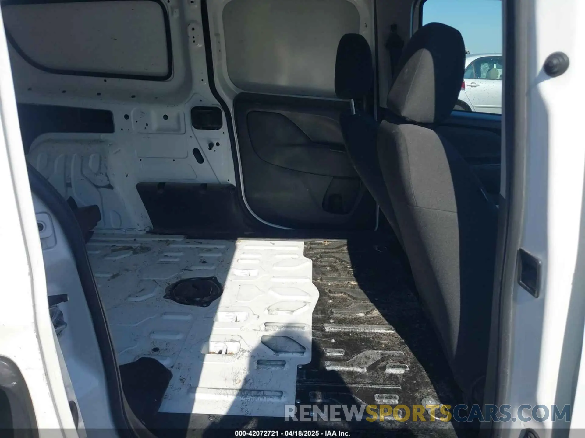 8 Photograph of a damaged car ZFBHRFAB7M6T70945 RAM PROMASTER CITY 2021