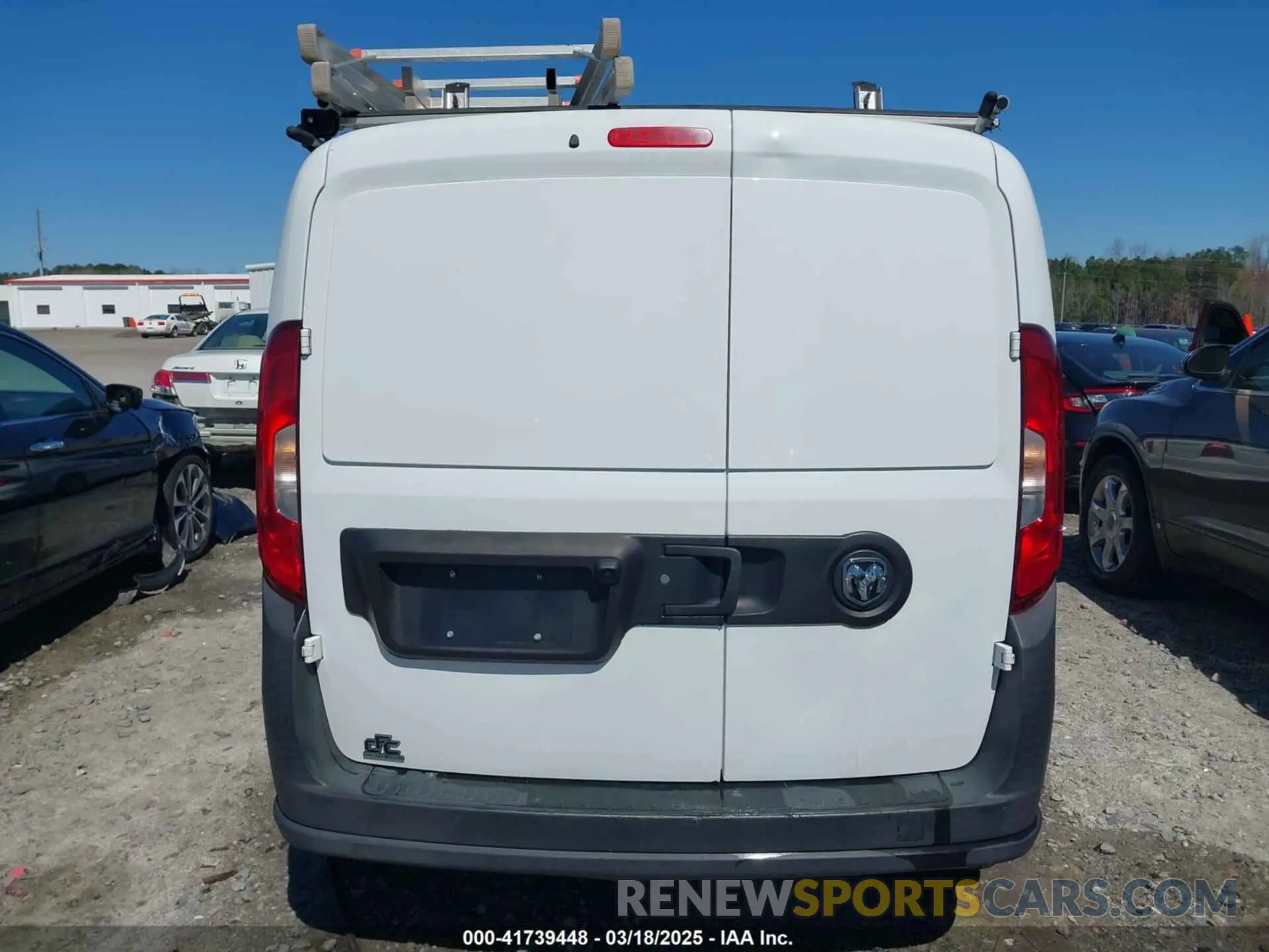 17 Photograph of a damaged car ZFBHRFAB7M6T85803 RAM PROMASTER CITY 2021