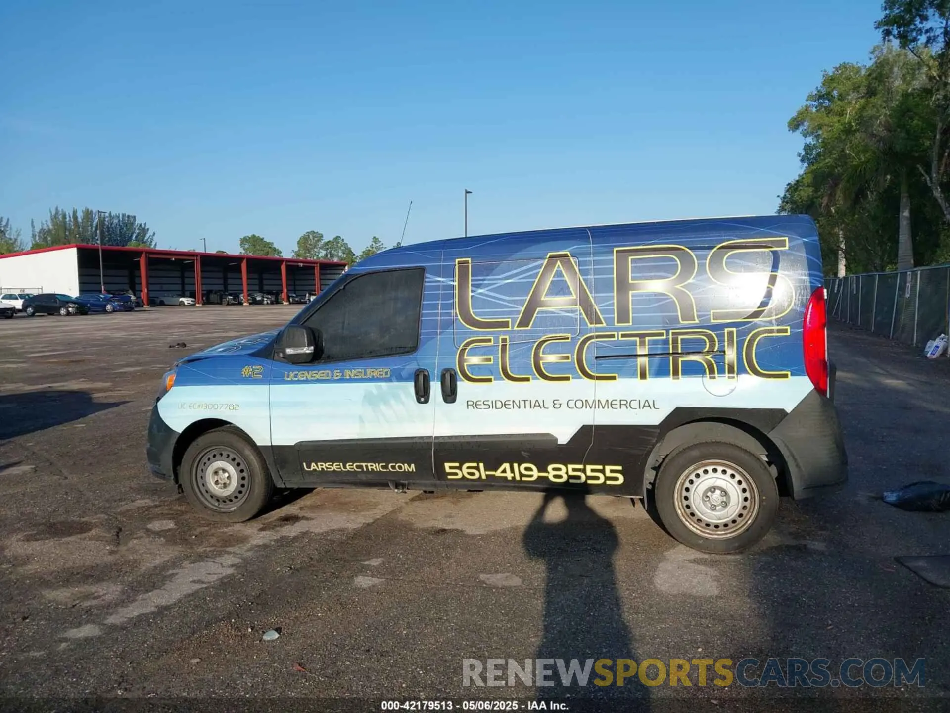 14 Photograph of a damaged car ZFBHRFAB8M6T15288 RAM PROMASTER CITY 2021