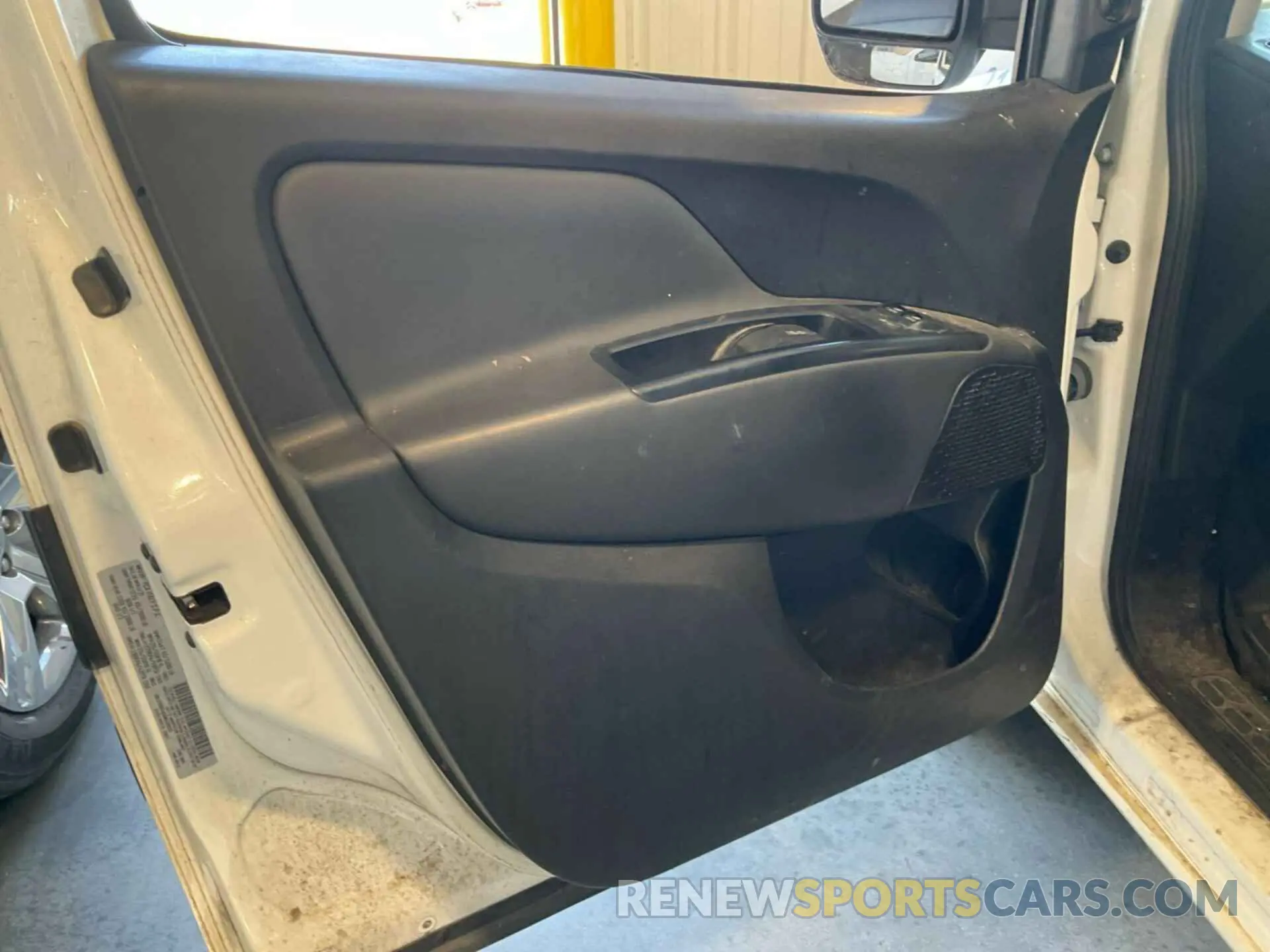 27 Photograph of a damaged car ZFBHRFABXM6T89330 RAM PROMASTER CITY 2021