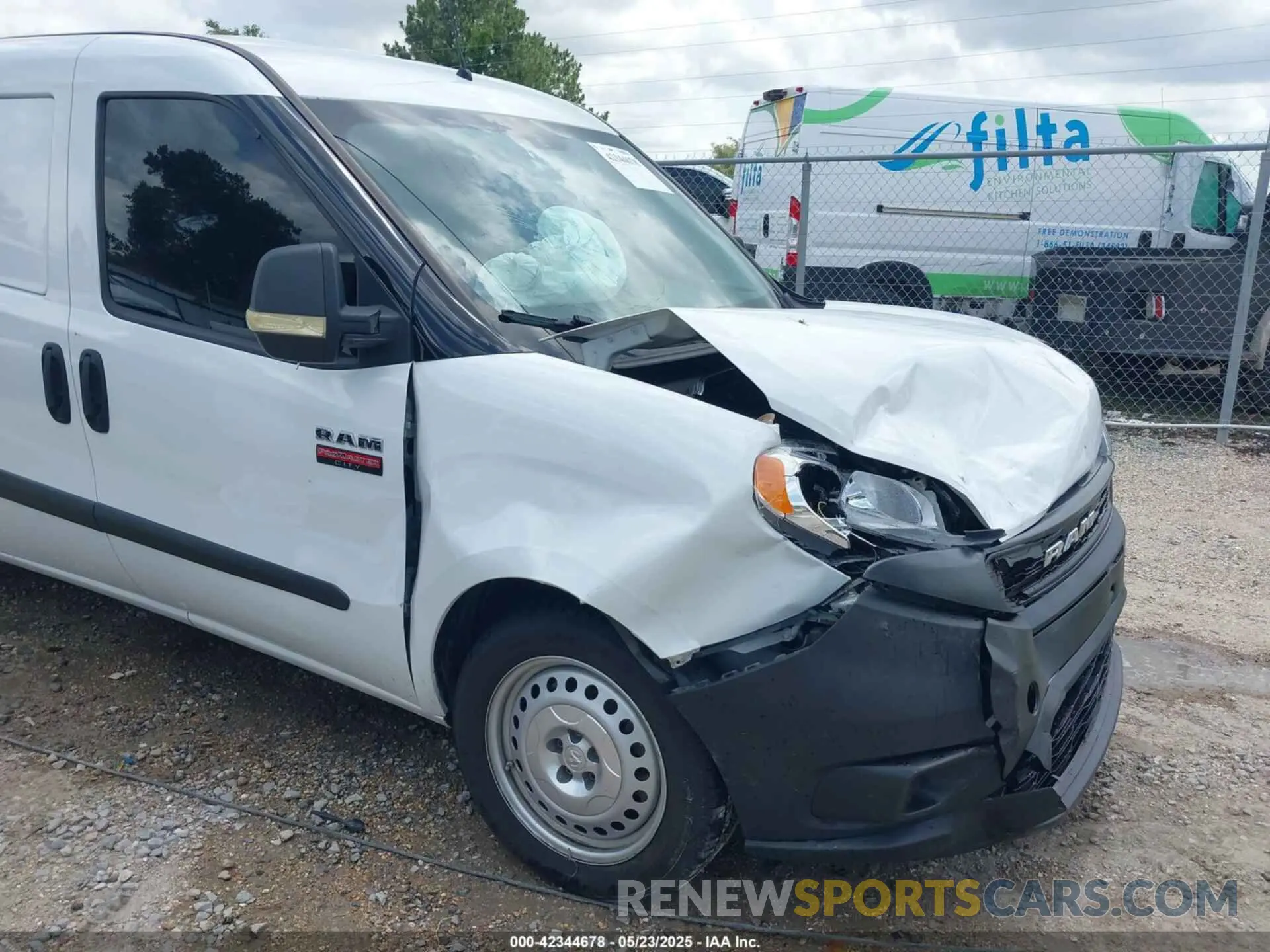 6 Photograph of a damaged car ZFBHRFABXM6U80386 RAM PROMASTER CITY 2021