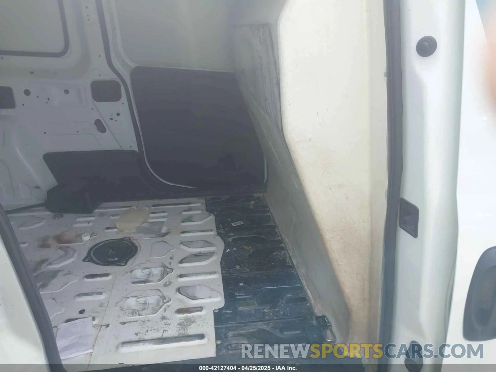 8 Photograph of a damaged car ZFBHRFBB7M6U09449 RAM PROMASTER CITY 2021