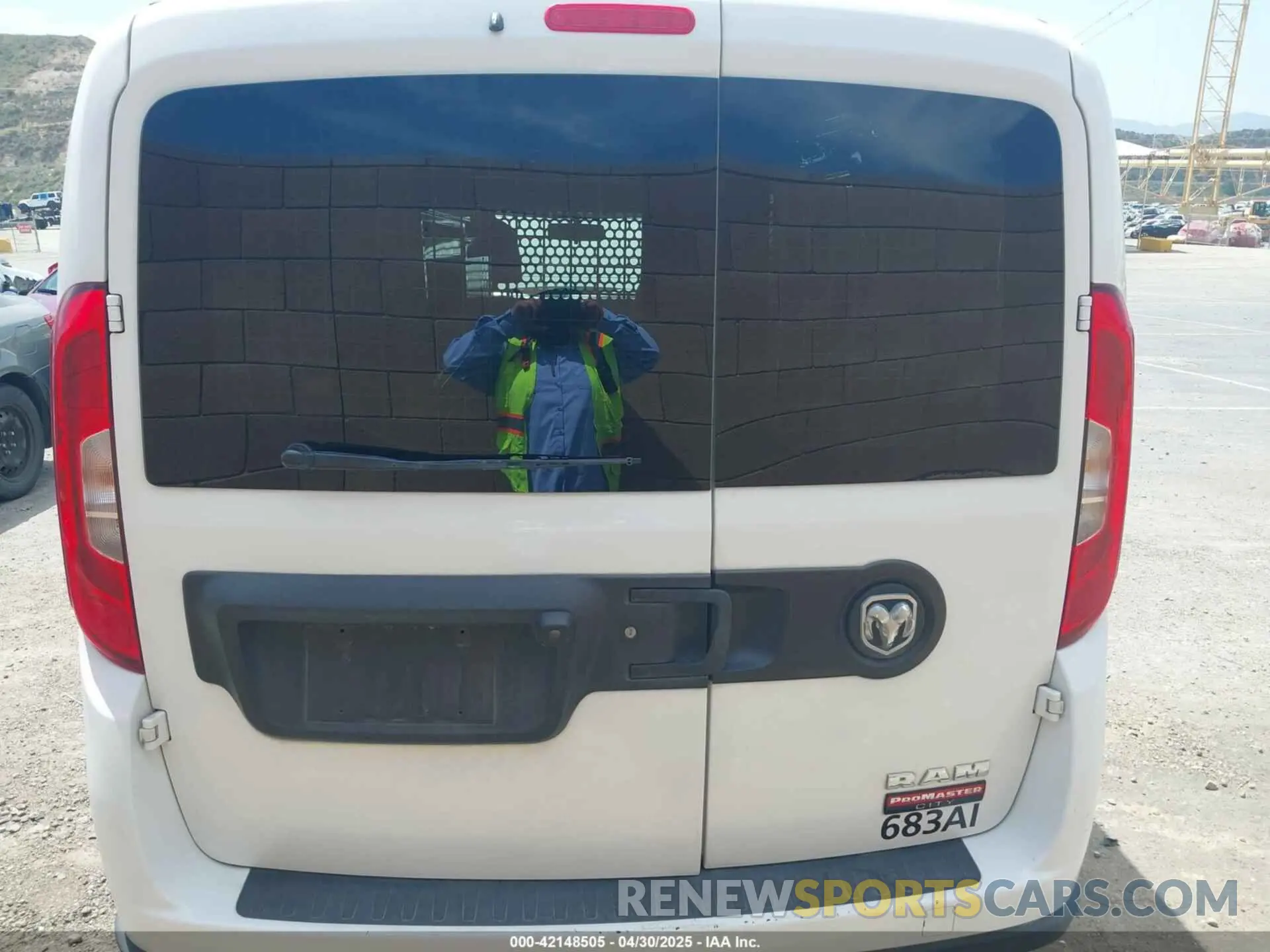 16 Photograph of a damaged car ZFBHRFAB0N6W48747 RAM PROMASTER CITY 2022