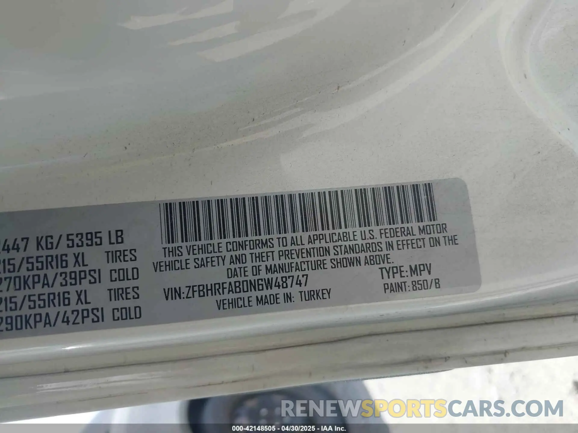 9 Photograph of a damaged car ZFBHRFAB0N6W48747 RAM PROMASTER CITY 2022