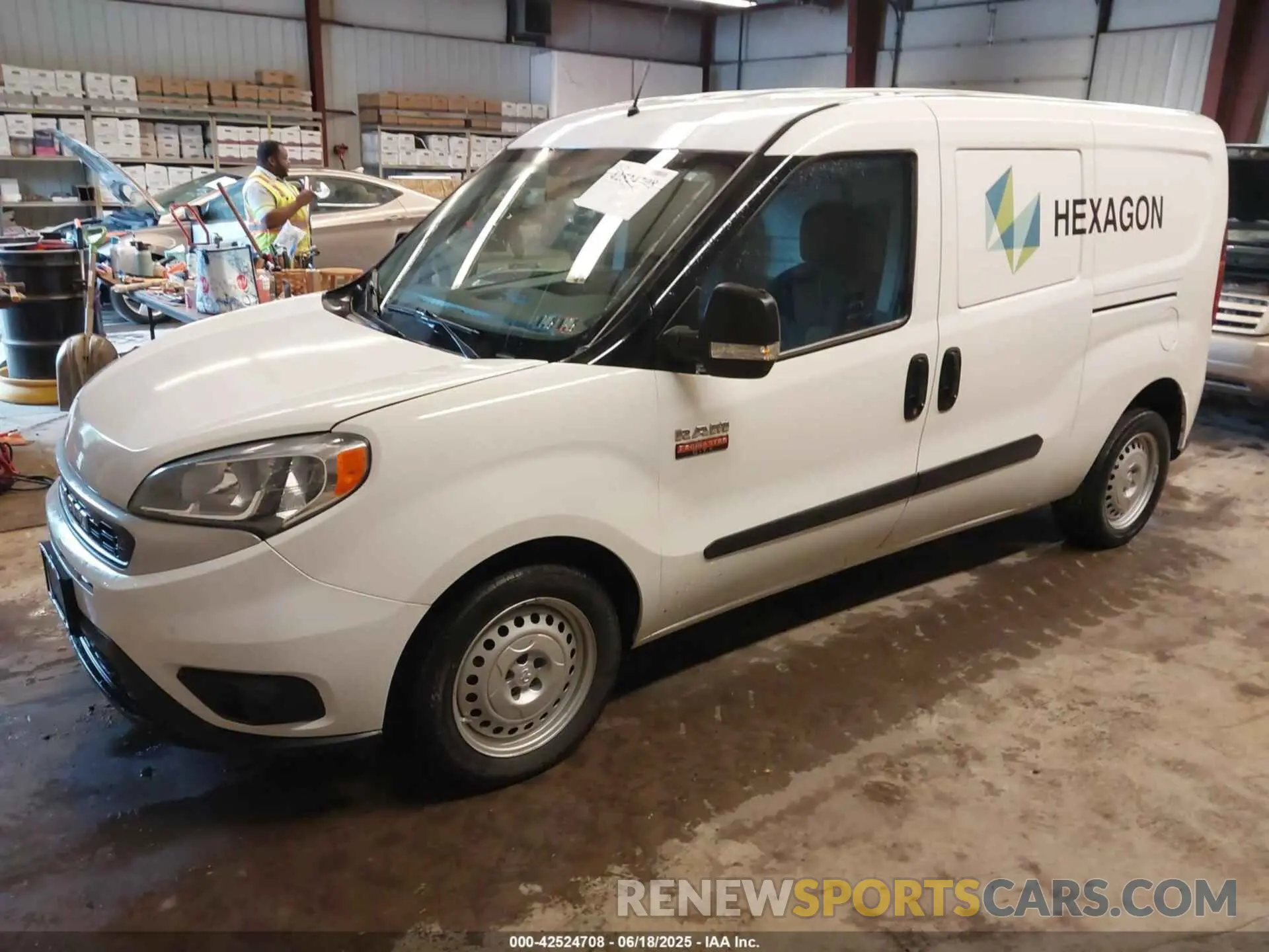 2 Photograph of a damaged car ZFBHRFAB0N6W68769 RAM PROMASTER CITY 2022