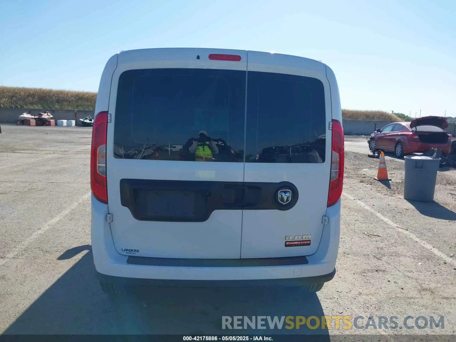 16 Photograph of a damaged car ZFBHRFAB3N6W35491 RAM PROMASTER CITY 2022