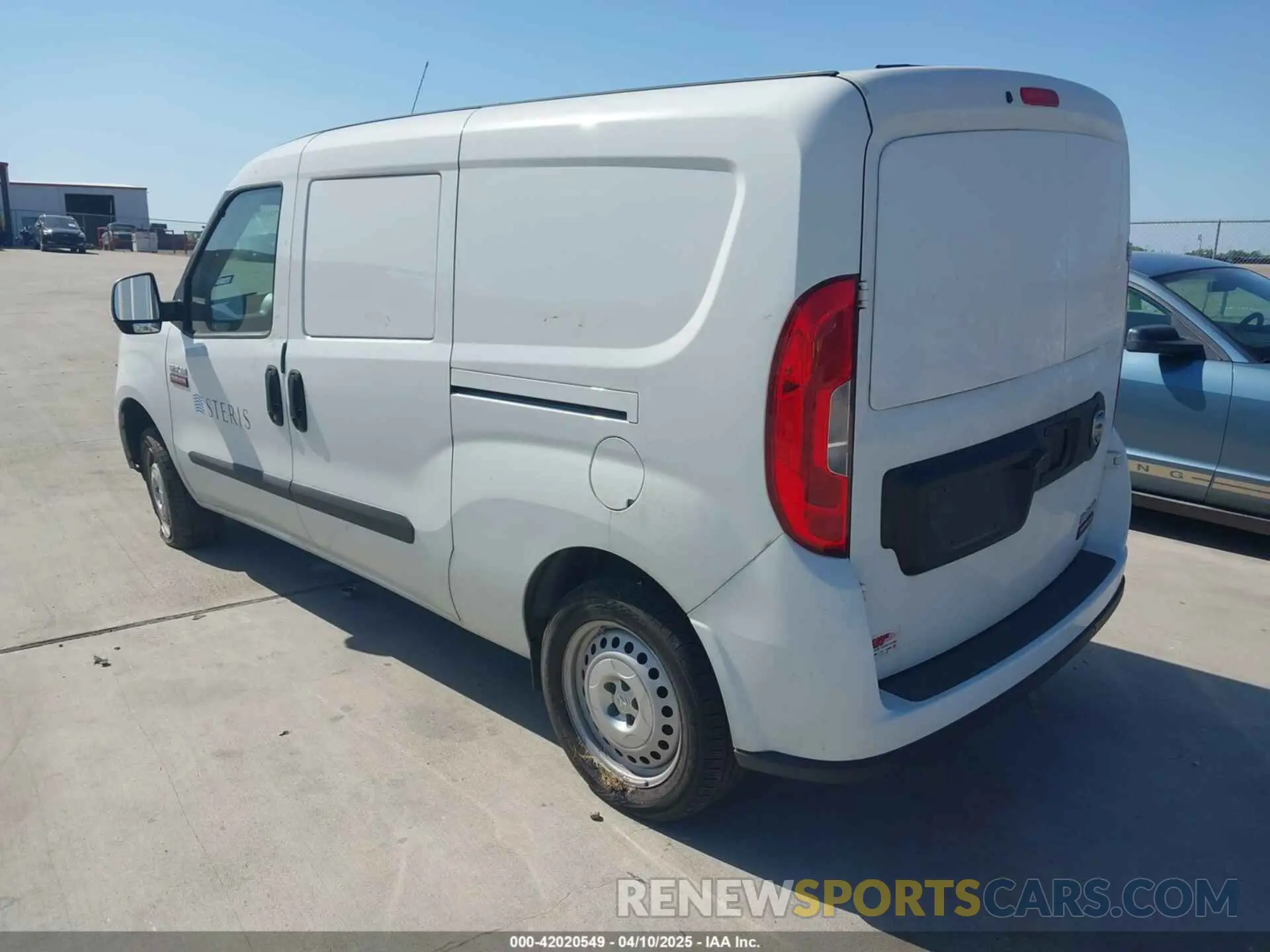3 Photograph of a damaged car ZFBHRFAB4N6X28889 RAM PROMASTER CITY 2022