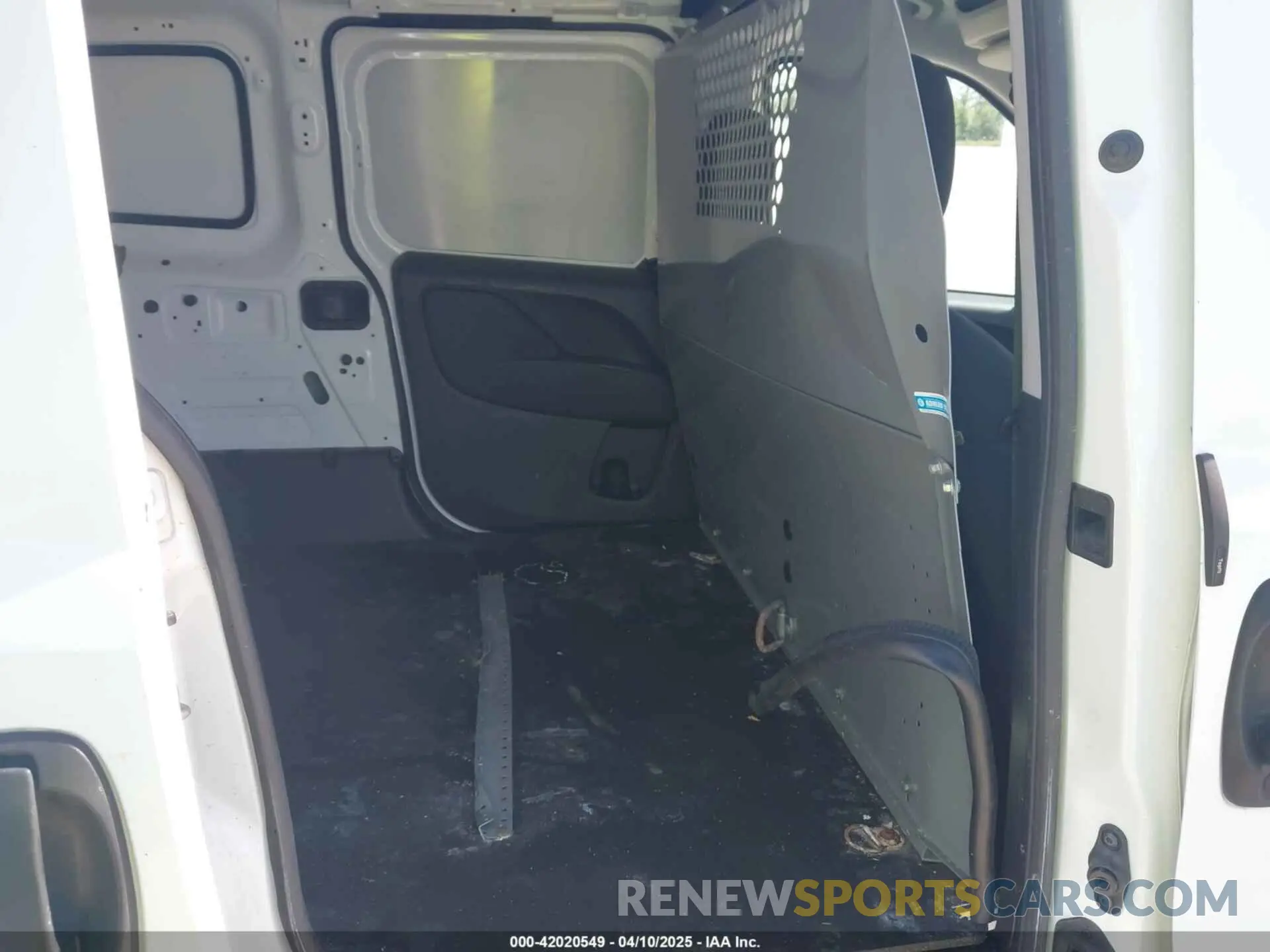 8 Photograph of a damaged car ZFBHRFAB4N6X28889 RAM PROMASTER CITY 2022