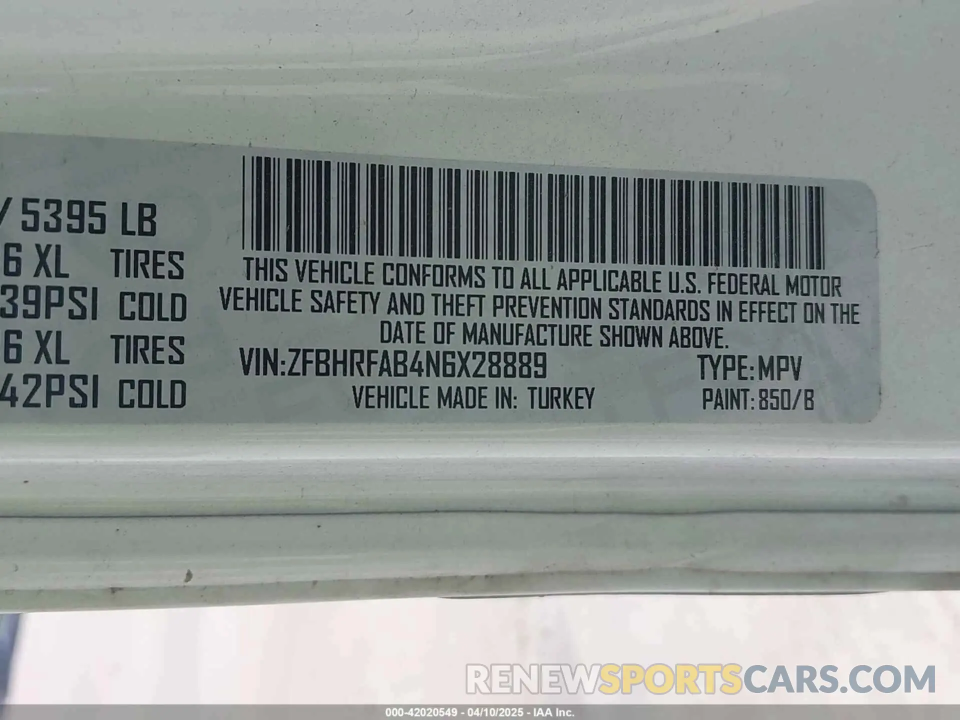 9 Photograph of a damaged car ZFBHRFAB4N6X28889 RAM PROMASTER CITY 2022