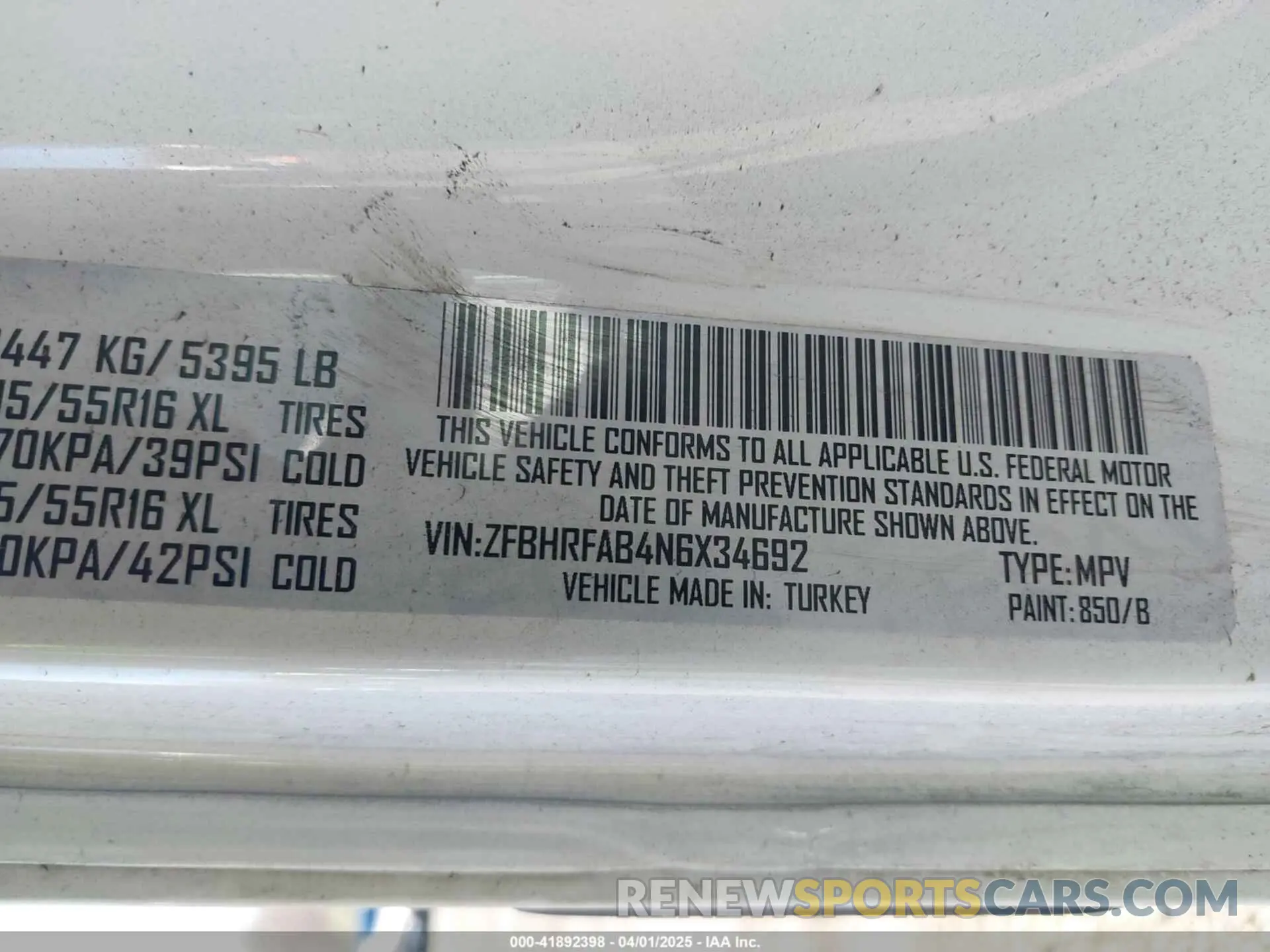 9 Photograph of a damaged car ZFBHRFAB4N6X34692 RAM PROMASTER CITY 2022