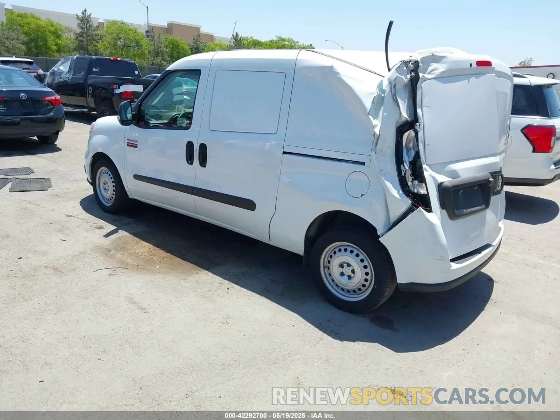 3 Photograph of a damaged car ZFBHRFAB4N6X41299 RAM PROMASTER CITY 2022