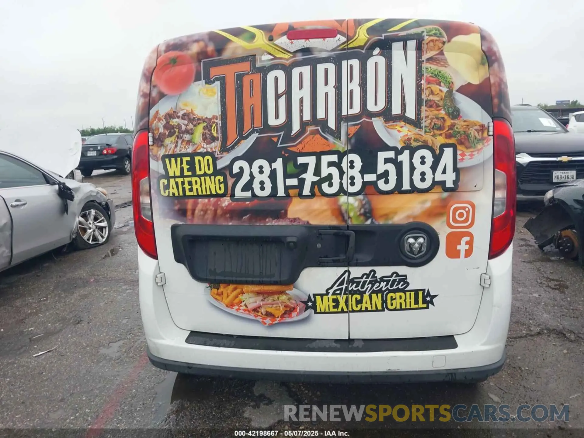 16 Photograph of a damaged car ZFBHRFAB5N6W65379 RAM PROMASTER CITY 2022