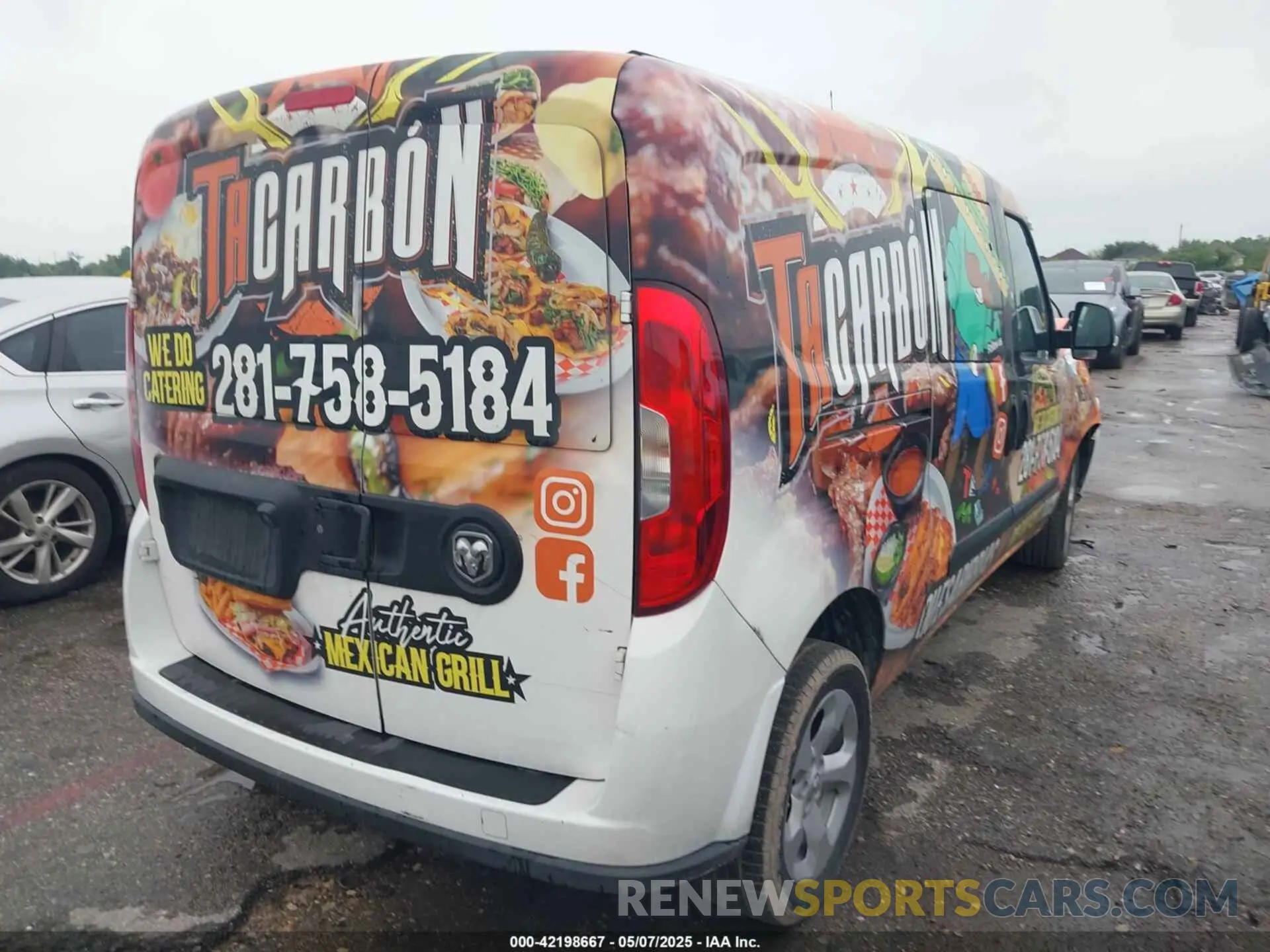 4 Photograph of a damaged car ZFBHRFAB5N6W65379 RAM PROMASTER CITY 2022