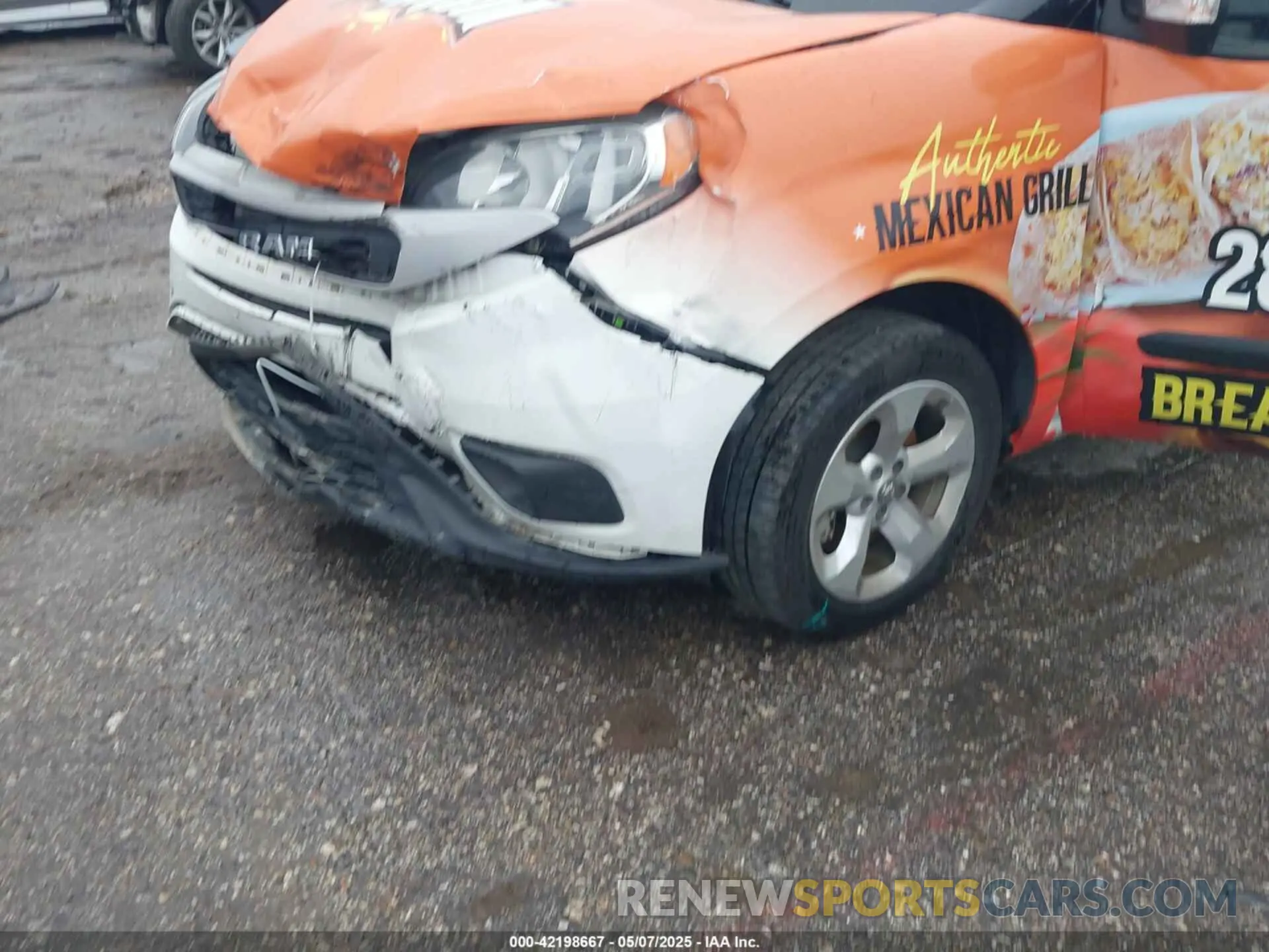 6 Photograph of a damaged car ZFBHRFAB5N6W65379 RAM PROMASTER CITY 2022