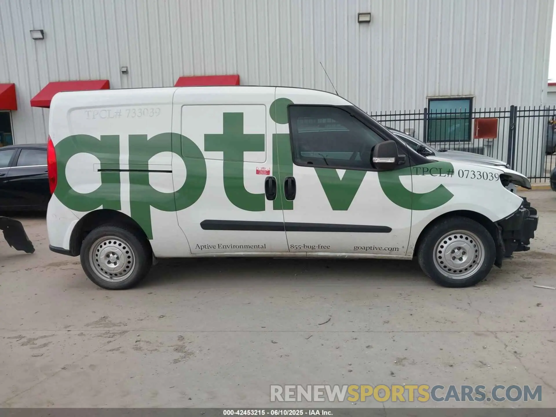 14 Photograph of a damaged car ZFBHRFAB5N6Y50113 RAM PROMASTER CITY 2022