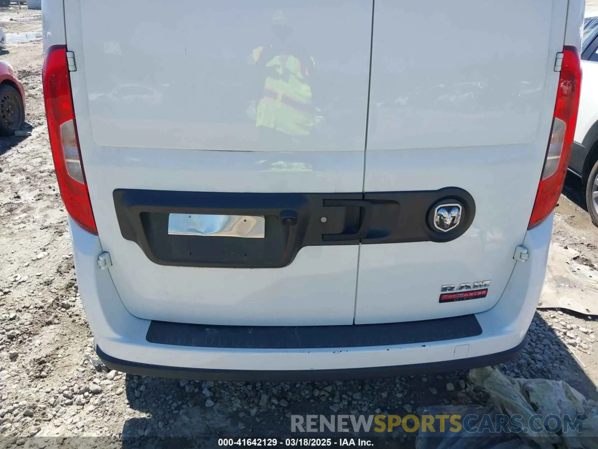16 Photograph of a damaged car ZFBHRFAB7N6Y11118 RAM PROMASTER CITY 2022