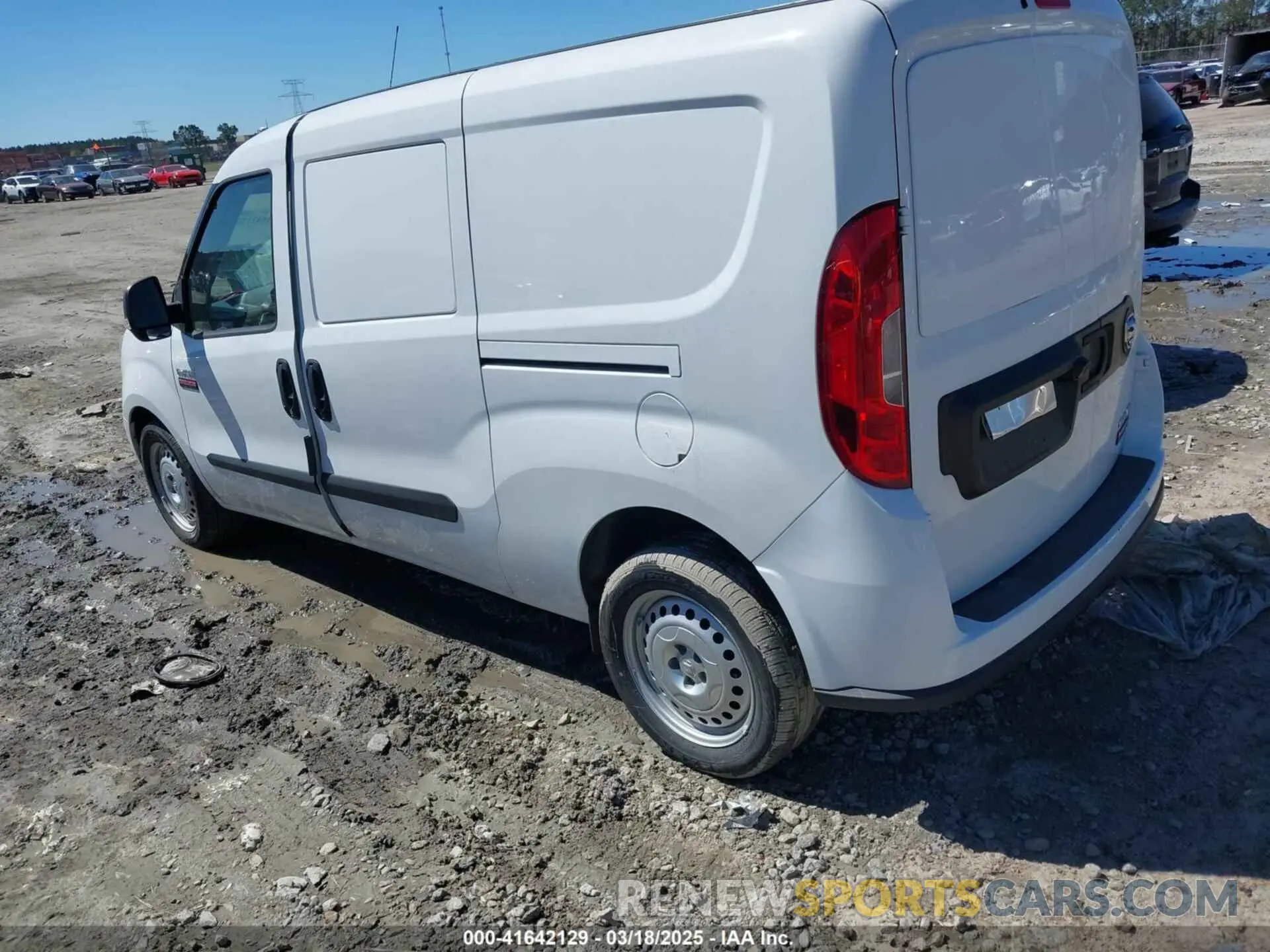 3 Photograph of a damaged car ZFBHRFAB7N6Y11118 RAM PROMASTER CITY 2022