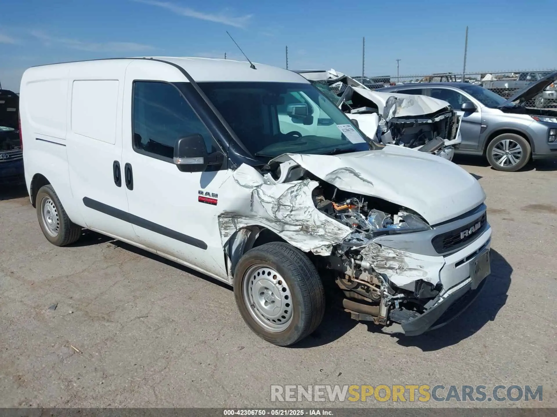 1 Photograph of a damaged car ZFBHRFAB7N6Y29442 RAM PROMASTER CITY 2022