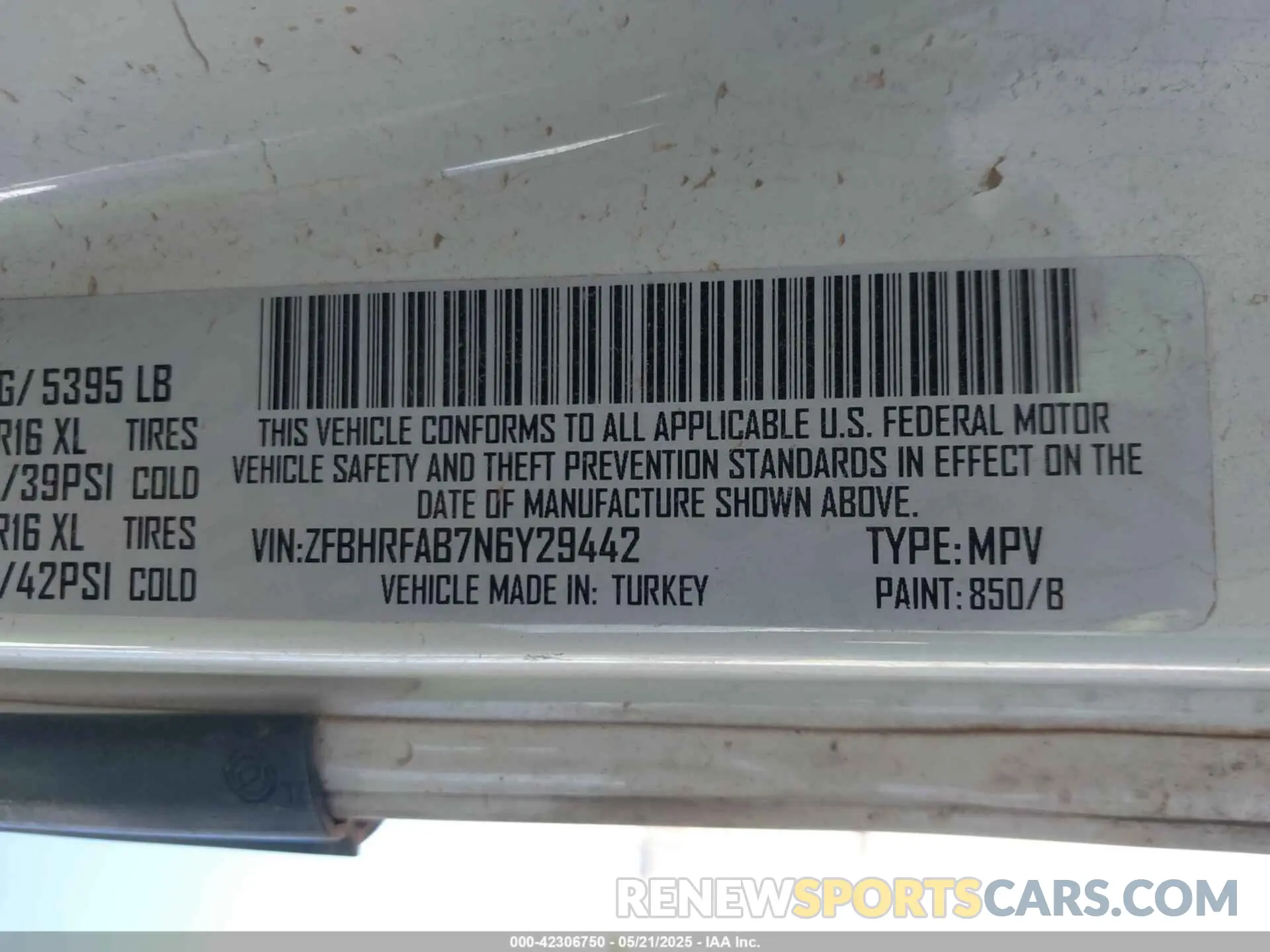9 Photograph of a damaged car ZFBHRFAB7N6Y29442 RAM PROMASTER CITY 2022