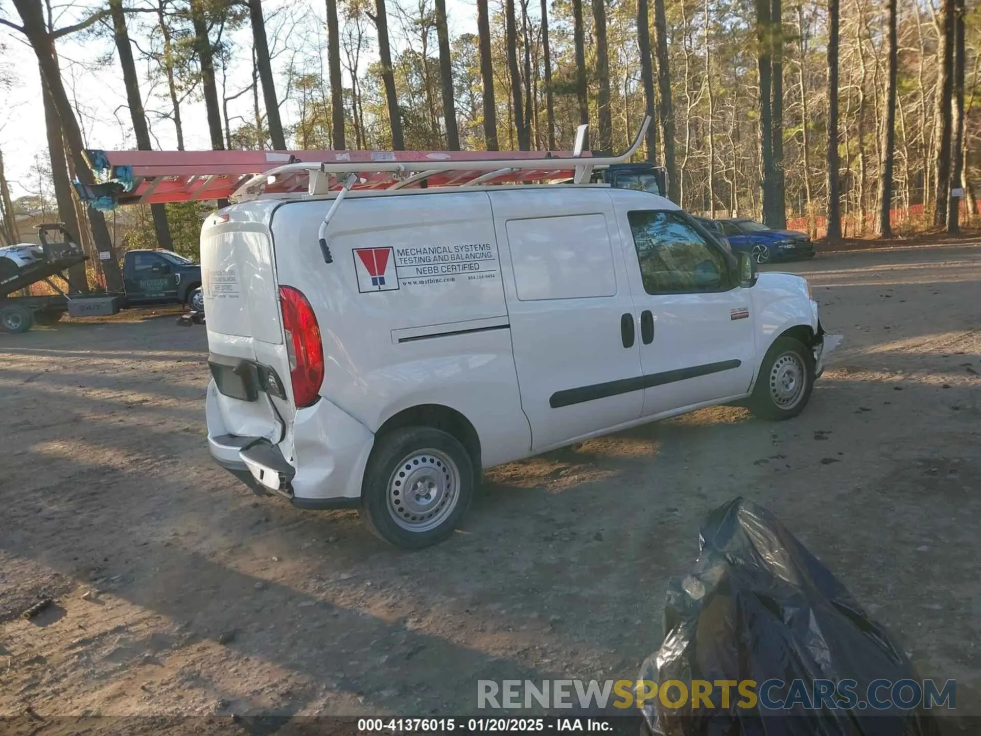 4 Photograph of a damaged car ZFBHRFAB8N6W24485 RAM PROMASTER CITY 2022