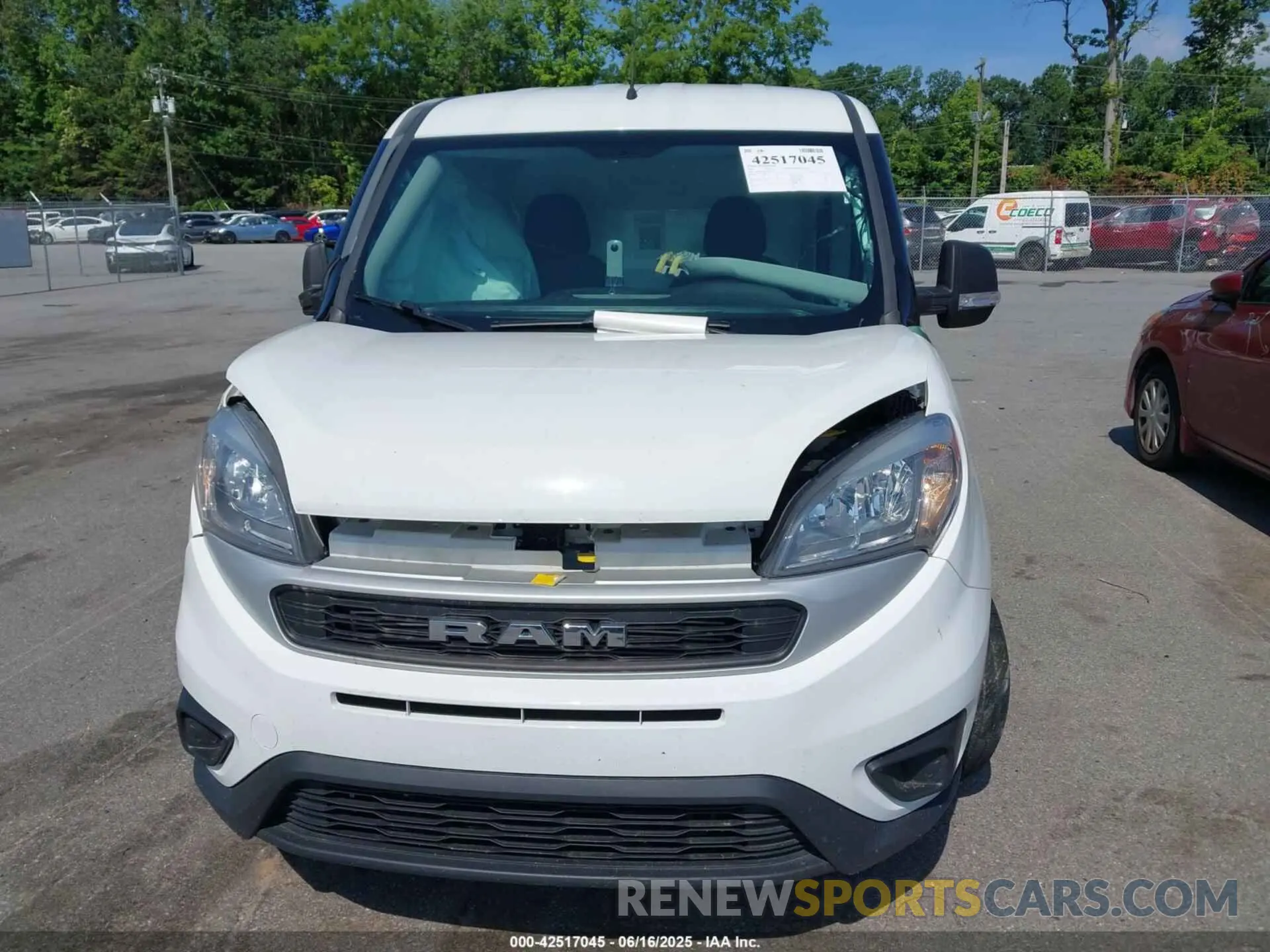 12 Photograph of a damaged car ZFBHRFABXN6W22317 RAM PROMASTER CITY 2022
