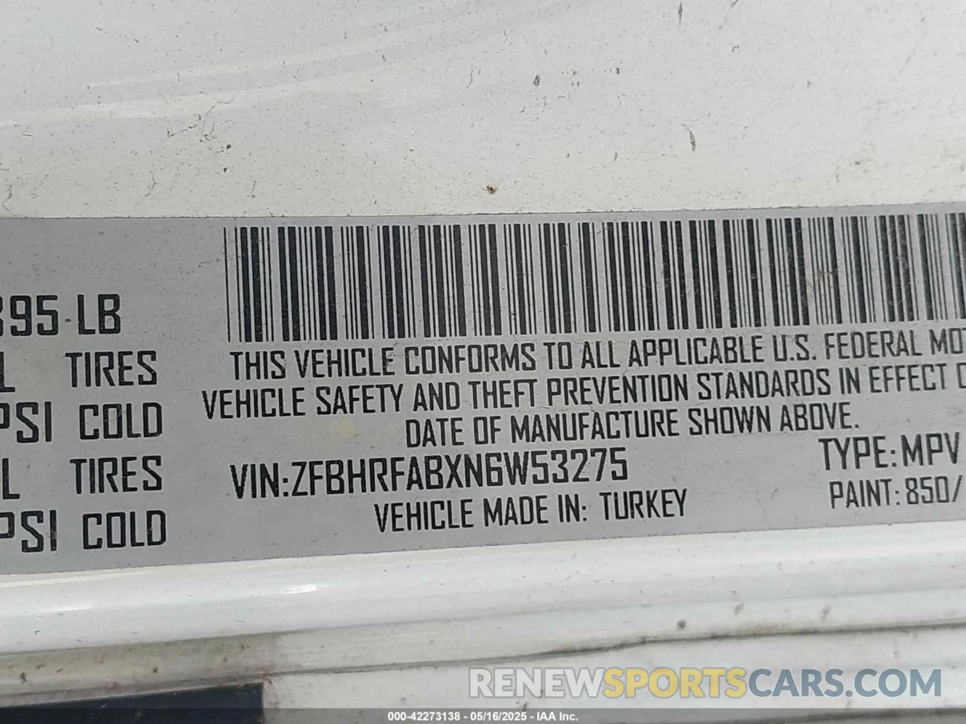 9 Photograph of a damaged car ZFBHRFABXN6W53275 RAM PROMASTER CITY 2022