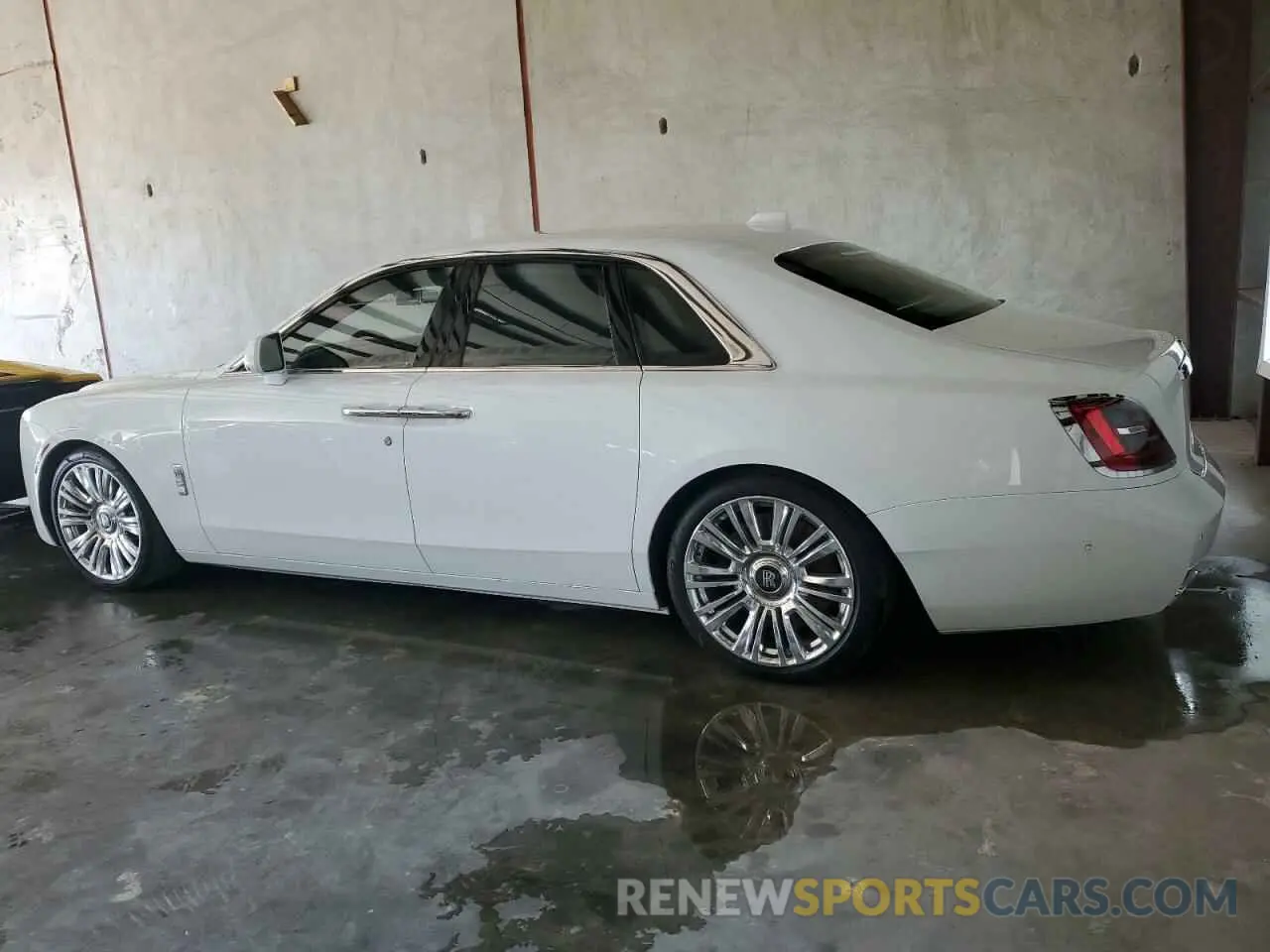 2 Photograph of a damaged car SCATV0C01MU204838 ROLLS-ROYCE ALL MODELS 2021