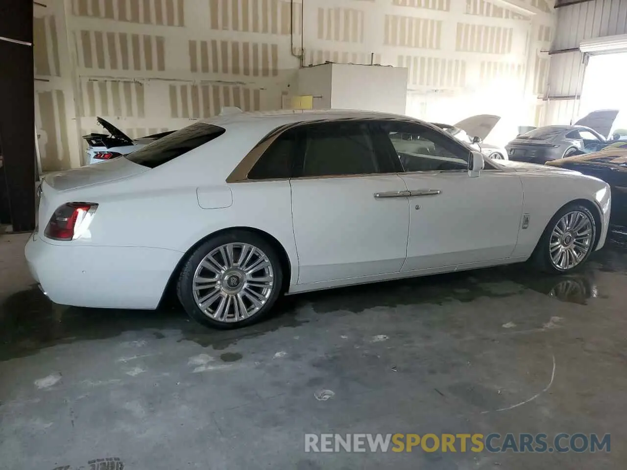 3 Photograph of a damaged car SCATV0C01MU204838 ROLLS-ROYCE ALL MODELS 2021