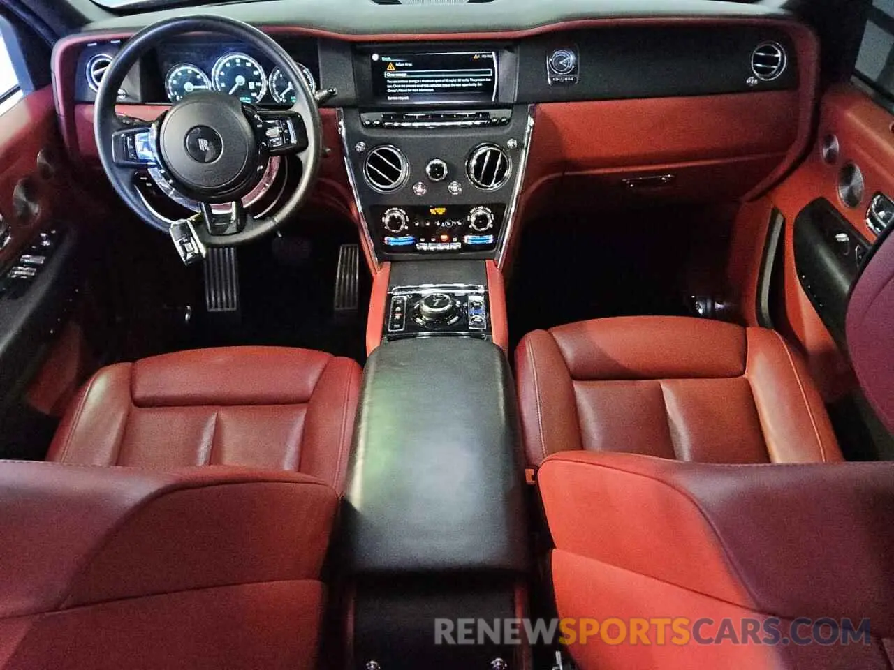8 Photograph of a damaged car SLATV4C09LU114598 ROLLS-ROYCE CULLINAN 2020