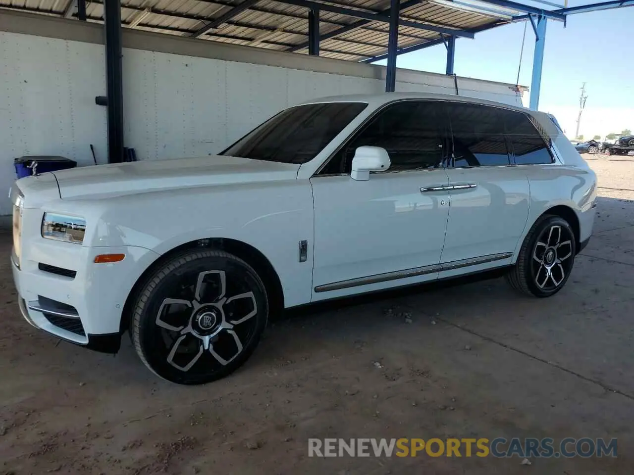 1 Photograph of a damaged car SLATV4C08NU209947 ROLLS-ROYCE CULLINAN 2022