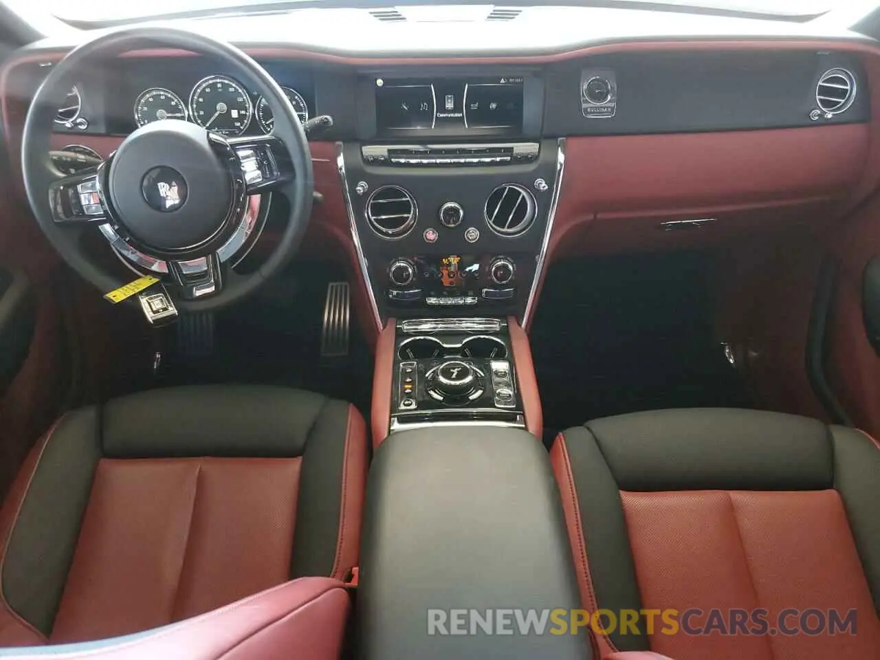 8 Photograph of a damaged car SLATV4C08NU209947 ROLLS-ROYCE CULLINAN 2022