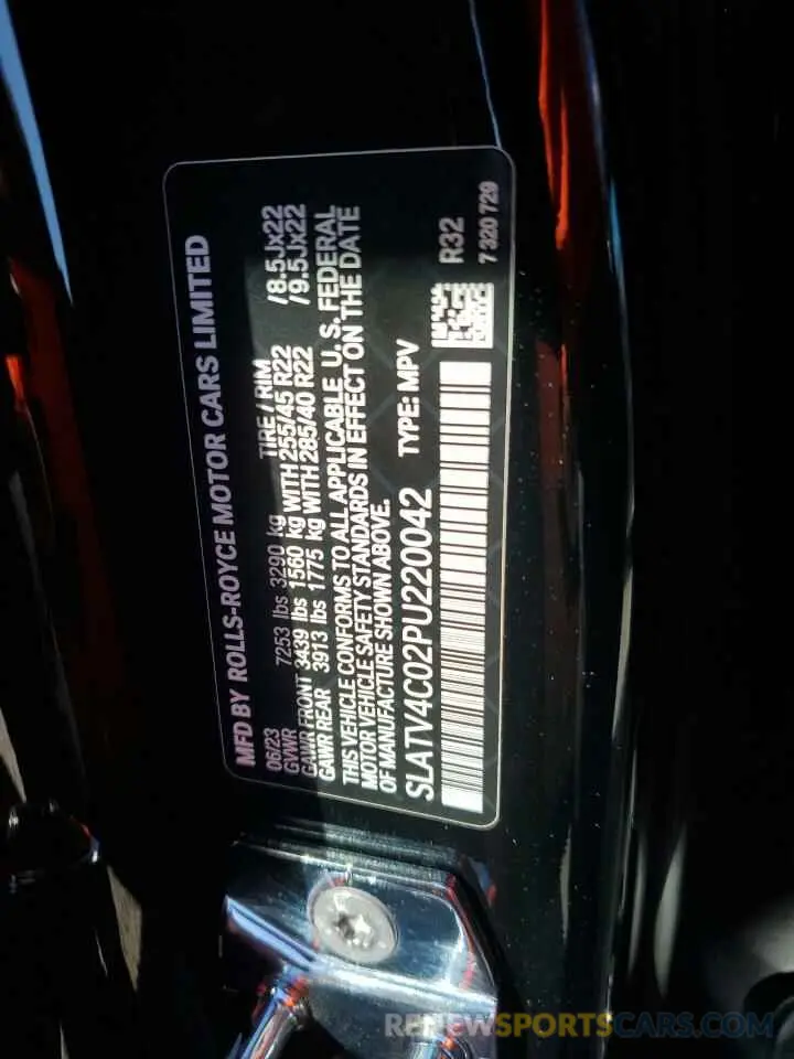 14 Photograph of a damaged car SLATV4C02PU220042 ROLLS-ROYCE CULLINAN 2023