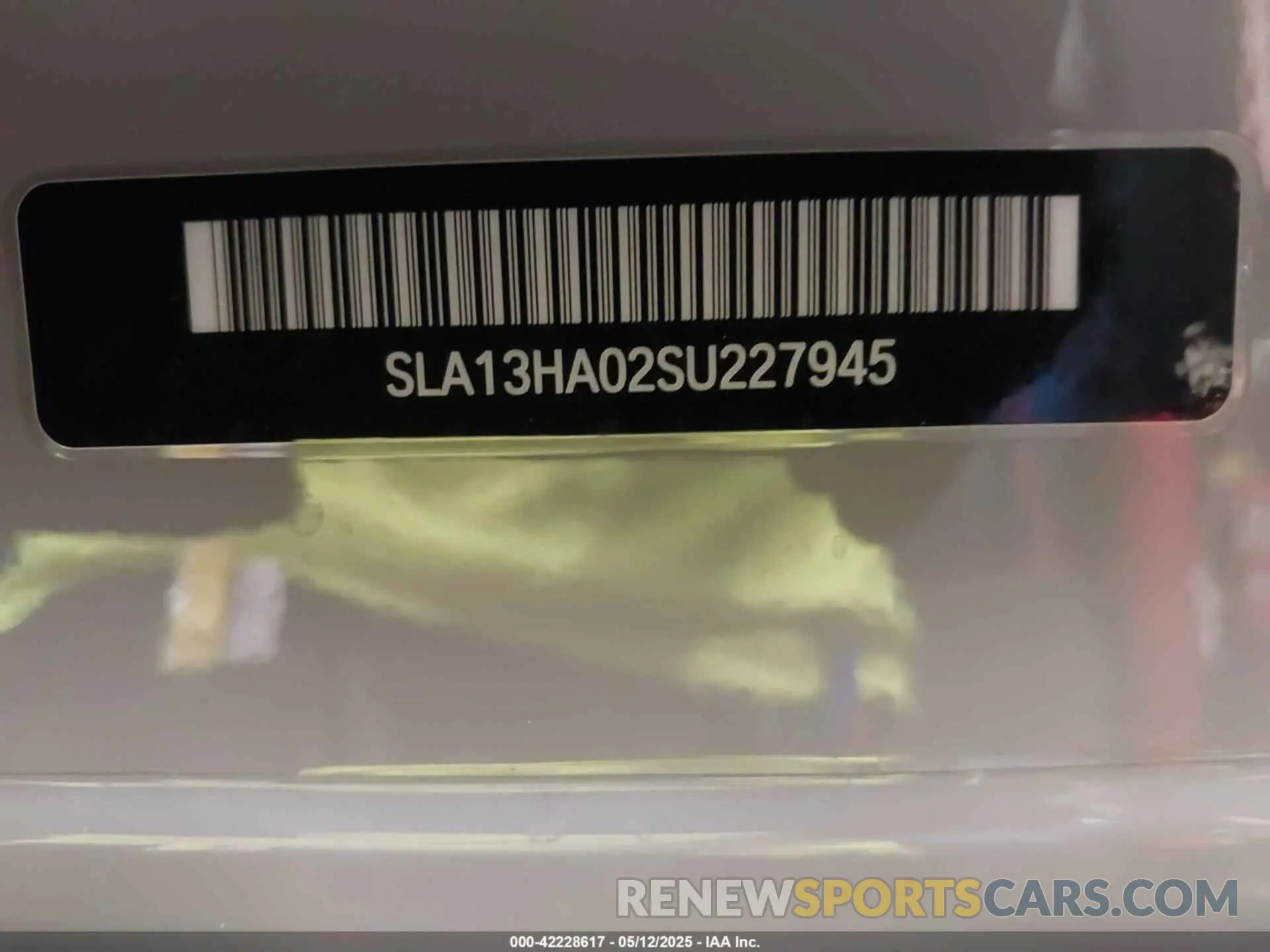 20 Photograph of a damaged car SLA13HA02SU227945 ROLLS-ROYCE CULLINAN 2025