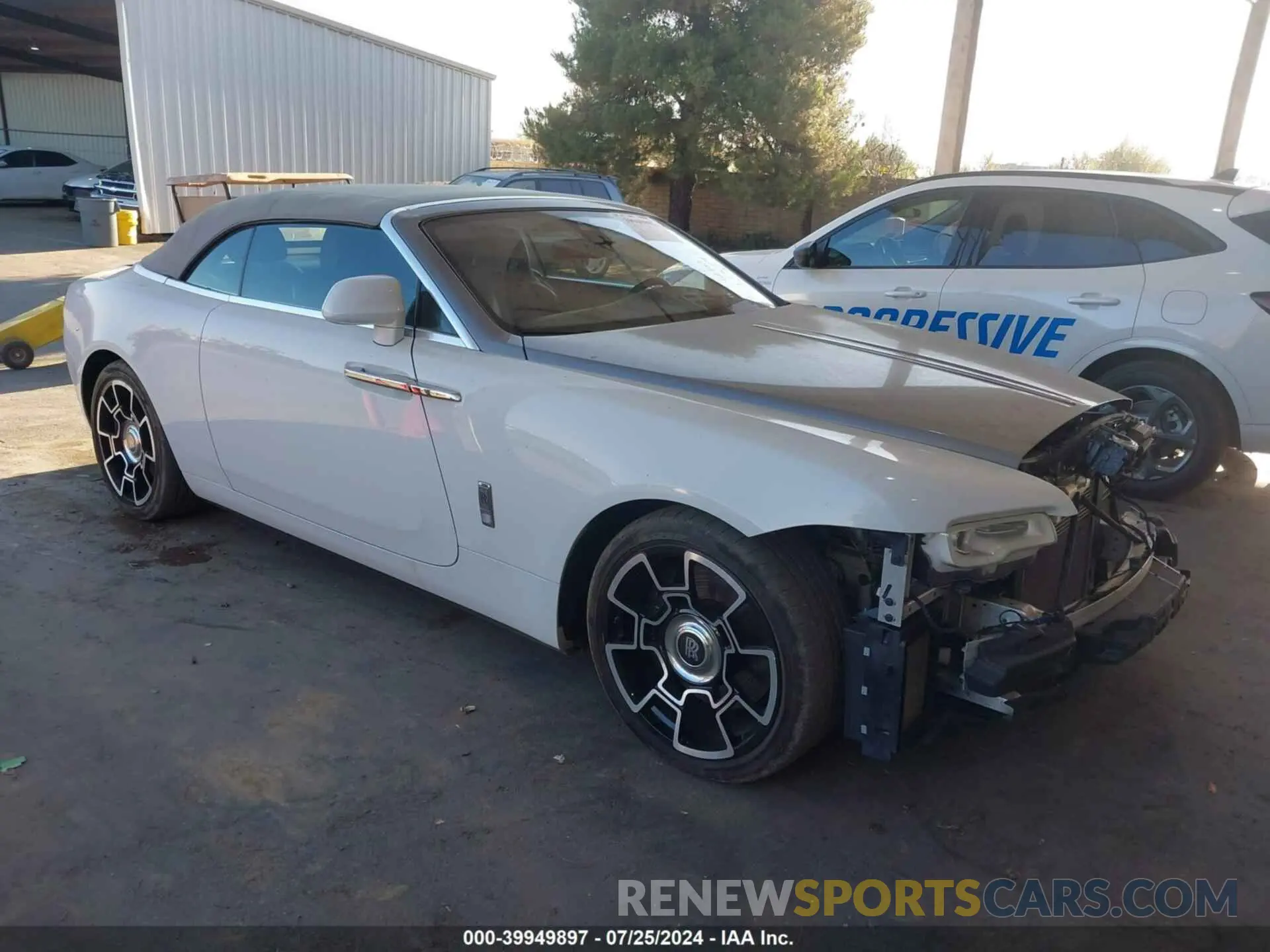 1 Photograph of a damaged car SCA666D56JU107573 ROLLS-ROYCE DAWN 2018