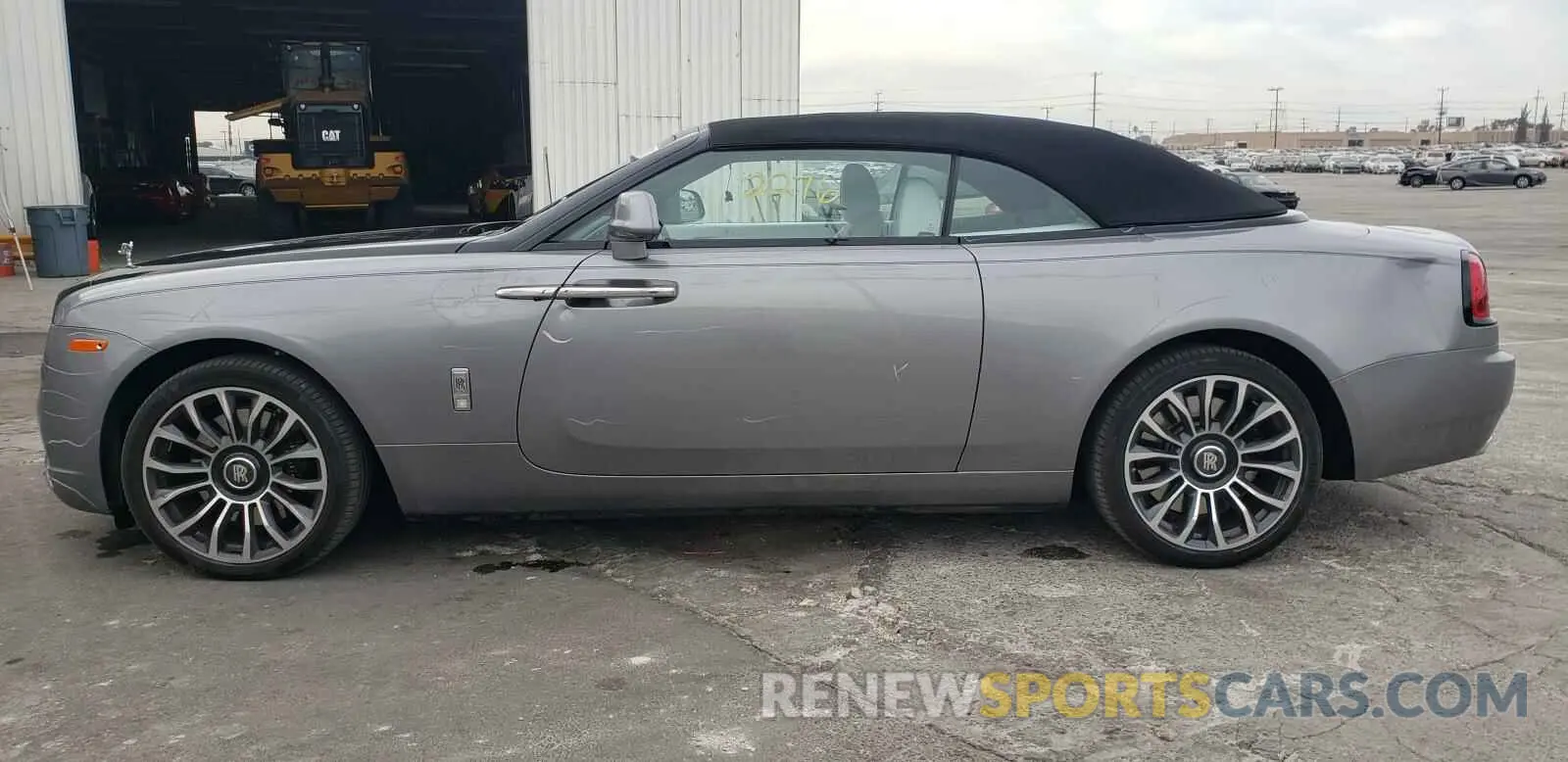 3 Photograph of a damaged car SCA666D51KU118224 ROLLS-ROYCE DAWN 2019