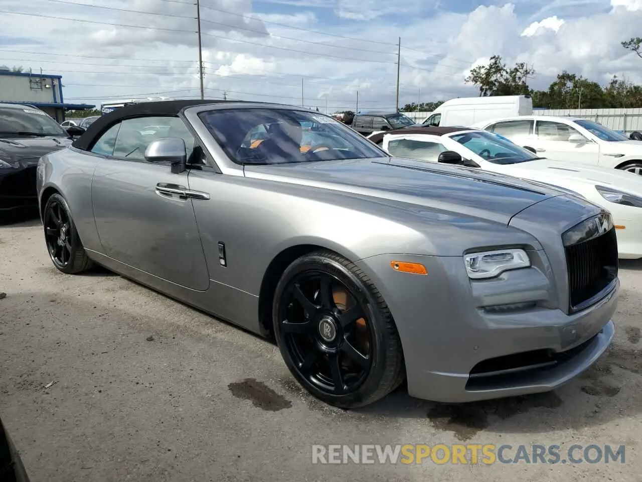4 Photograph of a damaged car SCAXZ8C09LU202371 ROLLS-ROYCE DAWN BASE 2020