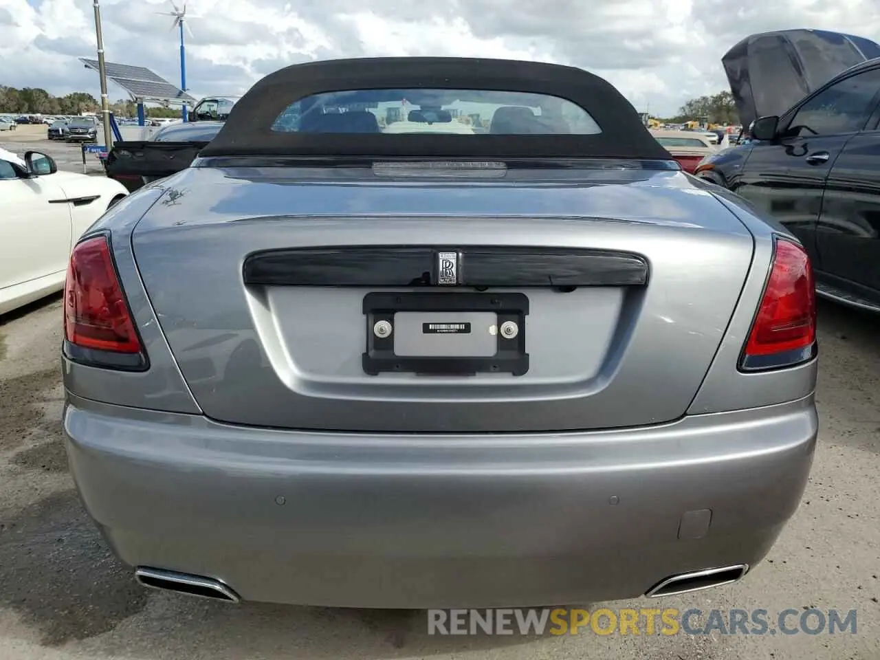 6 Photograph of a damaged car SCAXZ8C09LU202371 ROLLS-ROYCE DAWN BASE 2020