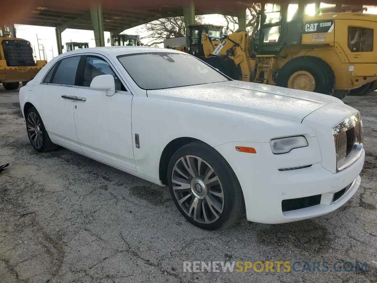 4 Photograph of a damaged car SCAFK4C02LU201085 ROLLS-ROYCE GHOST 2020